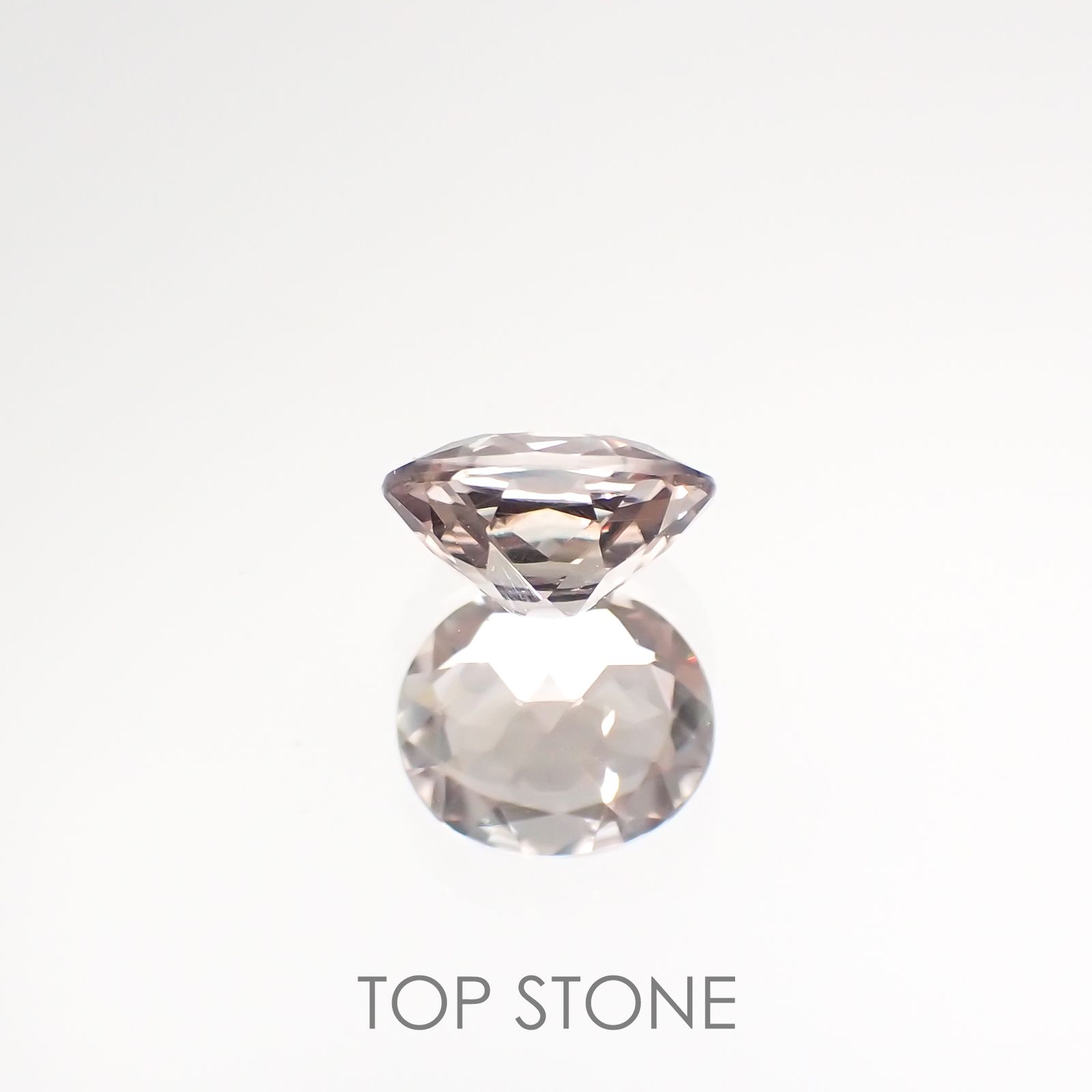 ダイアスポア カラーチェンジ(宝石名ダイアスポア) トルコ産 0.88ct 識別済[210812413]6.6×5.7mm前後
