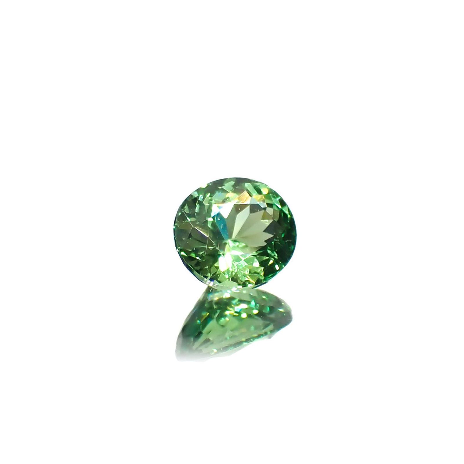 ミントガーネット(宝石名グリーン グロッシュラー・ガーネット)タンザニア産 0.36ct 識別済[230119973]4.6x4mm前後