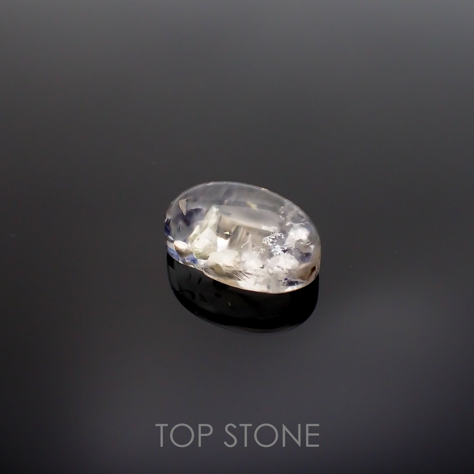 フローライトインクォーツ マダガスカル産 12.90ct[220415659]17.4x10.9mm前後
