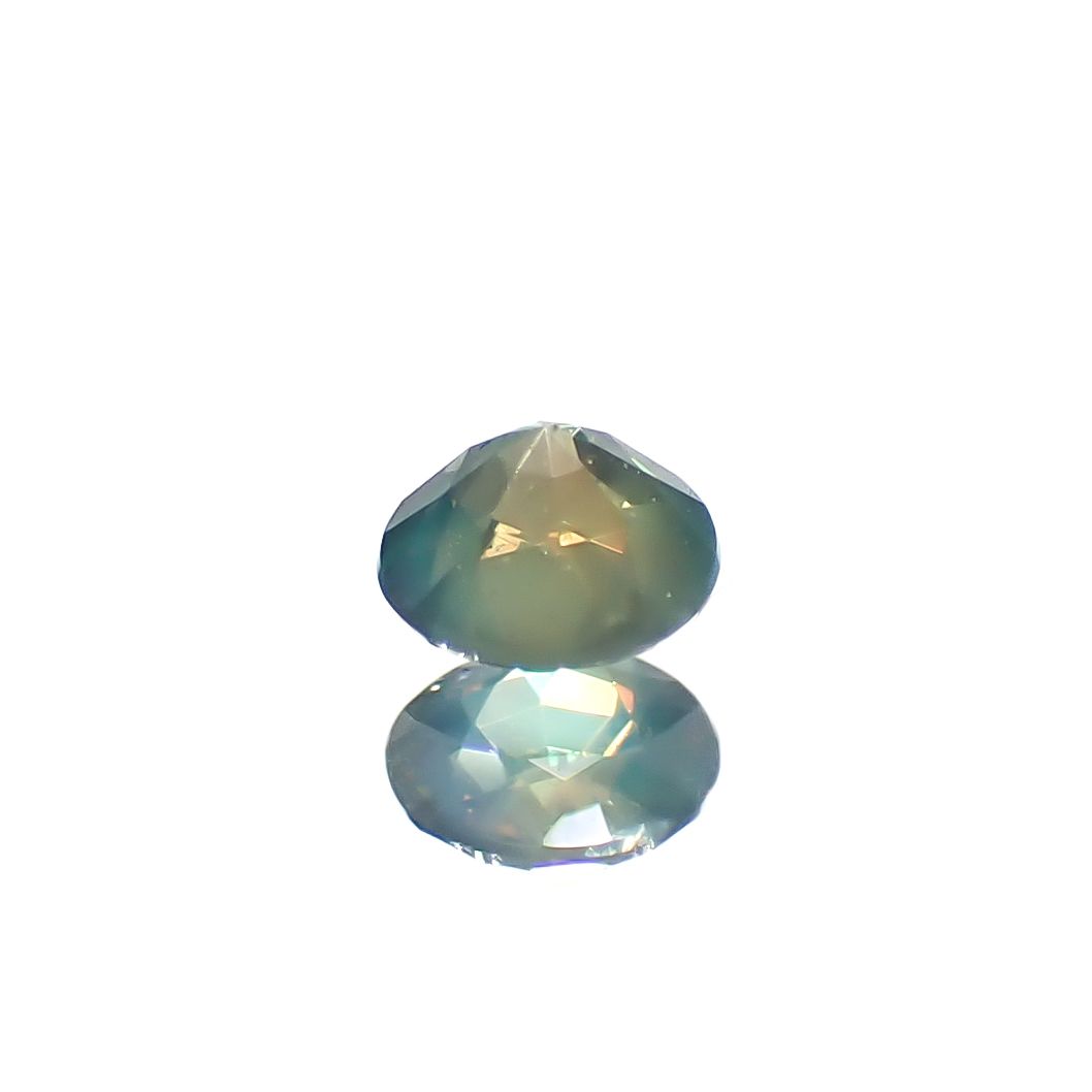 シルキーアレキサンドライト ブラジル・ミナスジェライス州ヘマチタ鉱山産 0.076ct[240929059]2.5x2.5mm前後