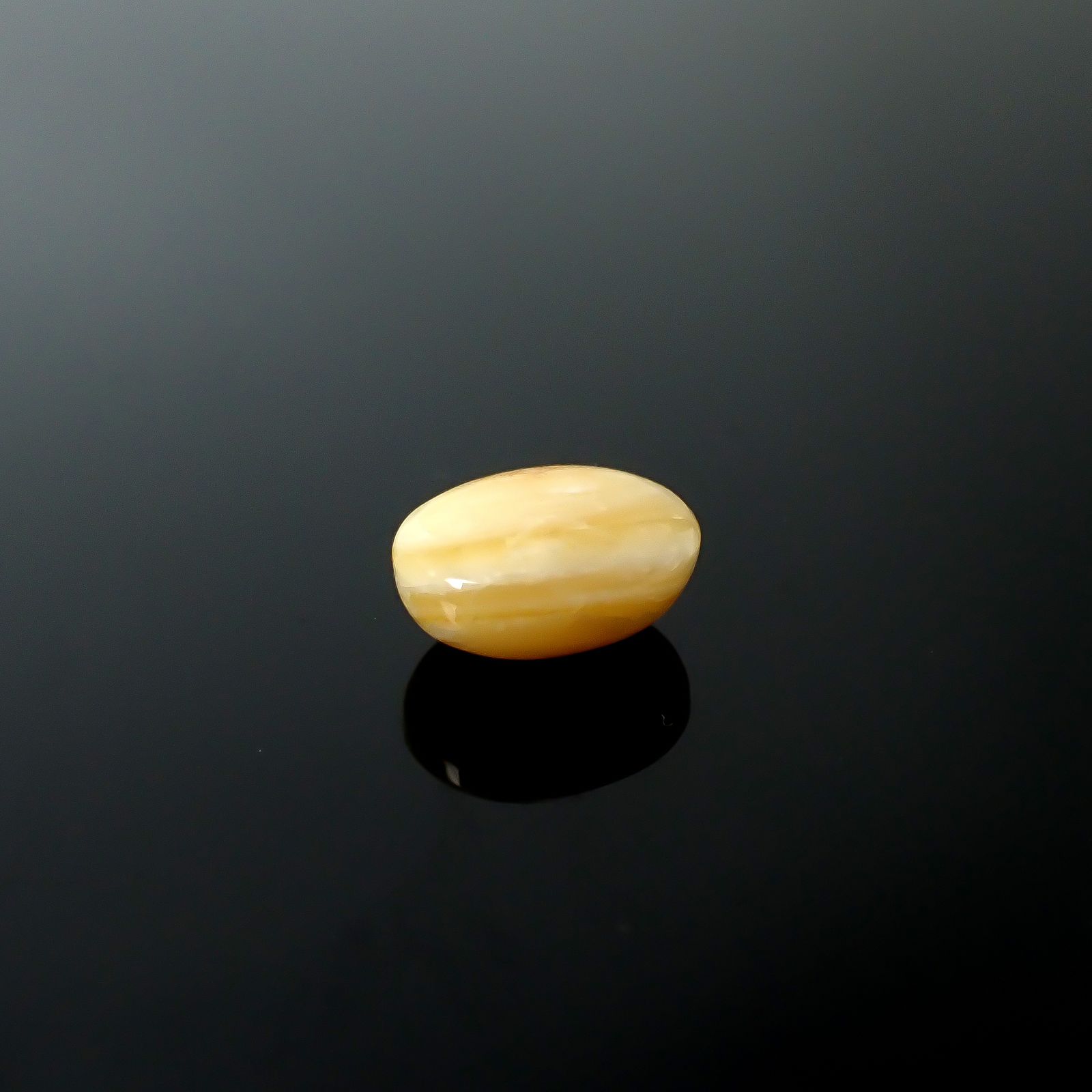 北海道オパール 北海道河東郡鹿追町然別産 4.50ct / 12.4x9.6mm前後 [250830955]