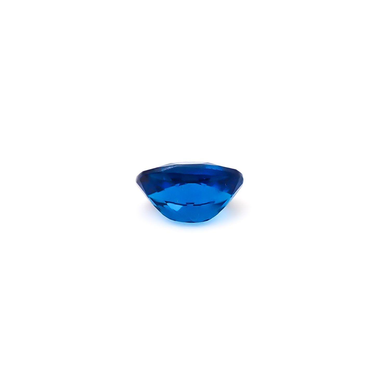 ディープブルーアパタイト マダガスカル産 0.50ct / 5.9x4mm前後 [260732600]