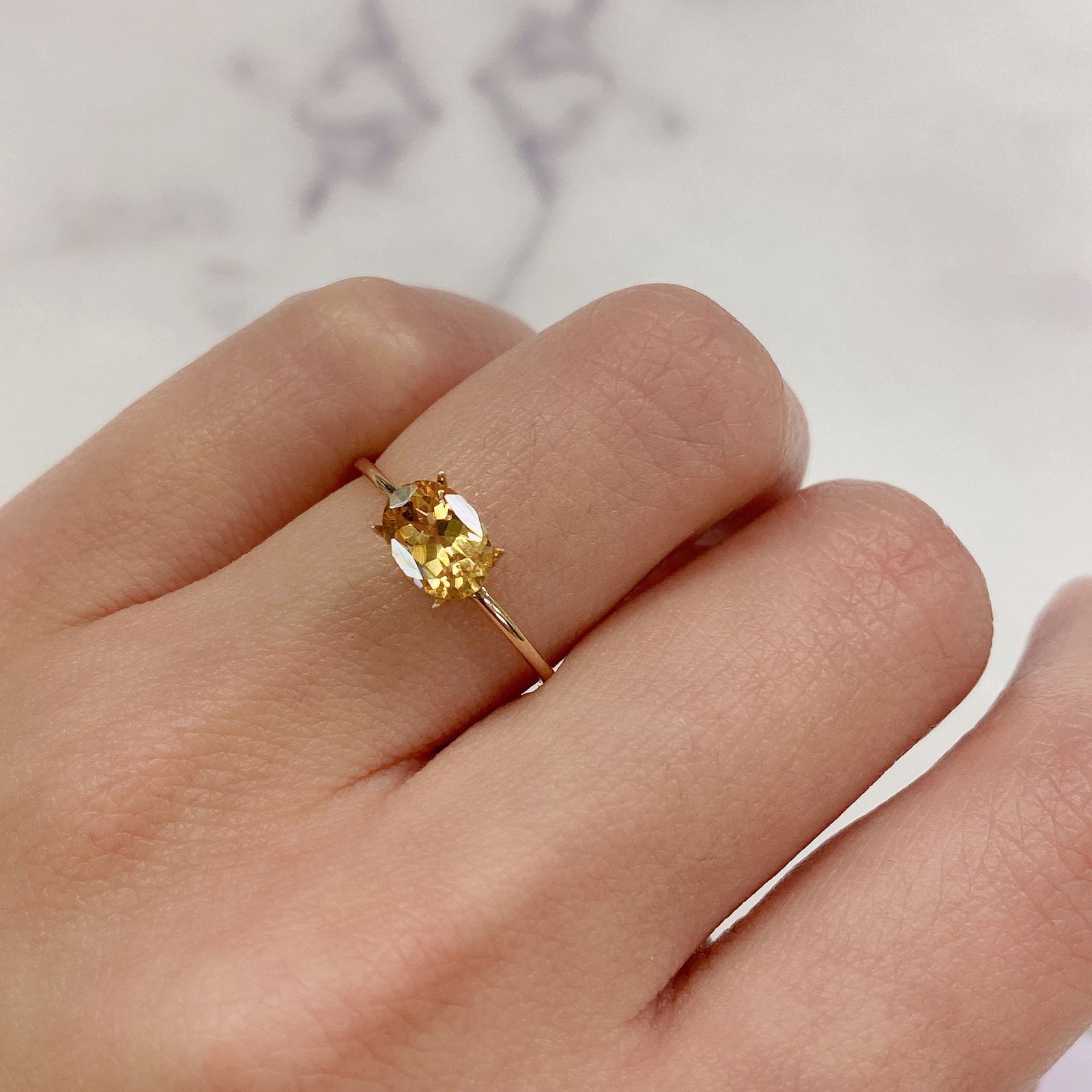 インペリアルガーネット(ヘソナイト)(宝石名ガーネット) スリランカ産 0.95ct 識別済[20128786]7×5.1mm前後