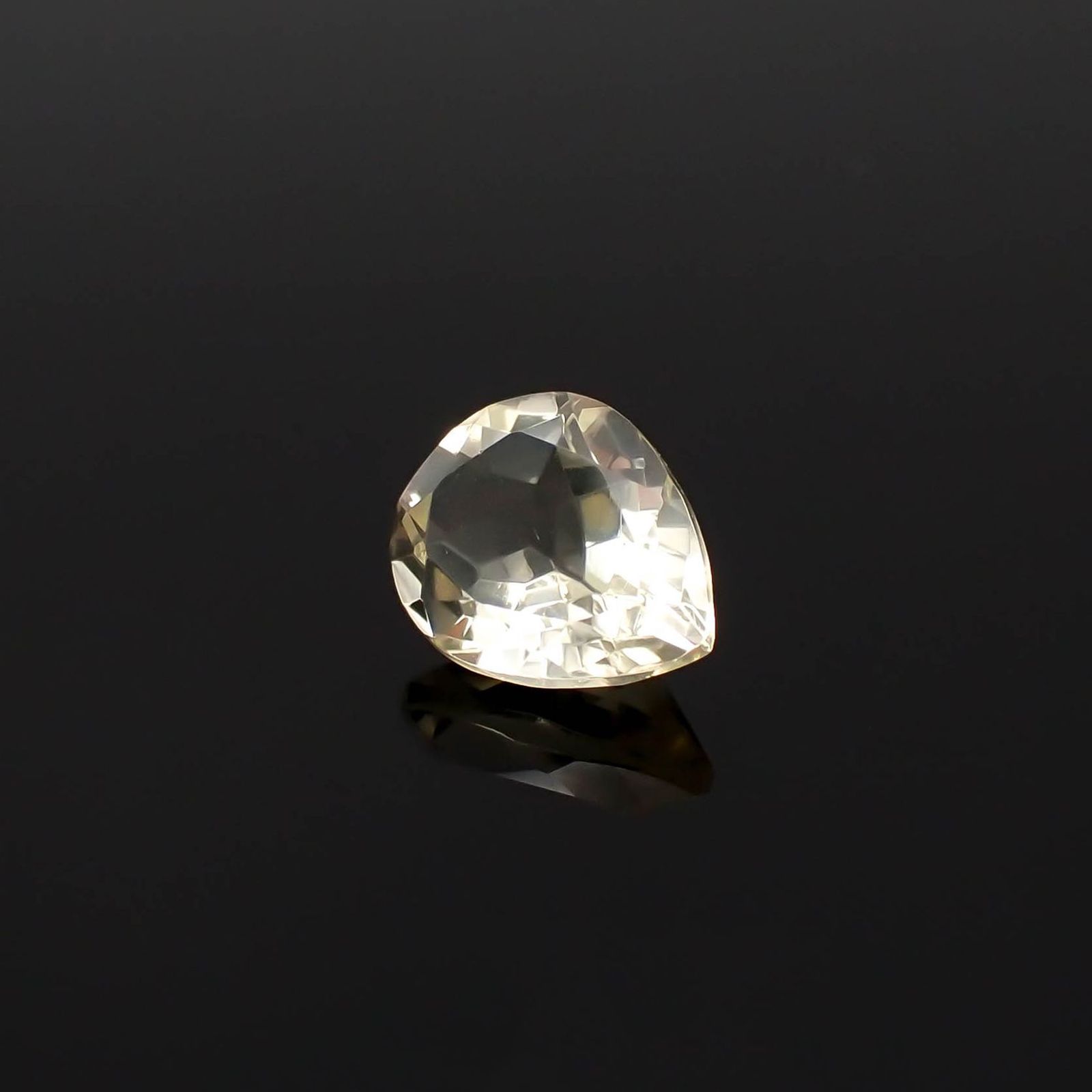 ゴールデンラブラドライト メキシコ産 2.41ct [230220360]10.2x8mm前後