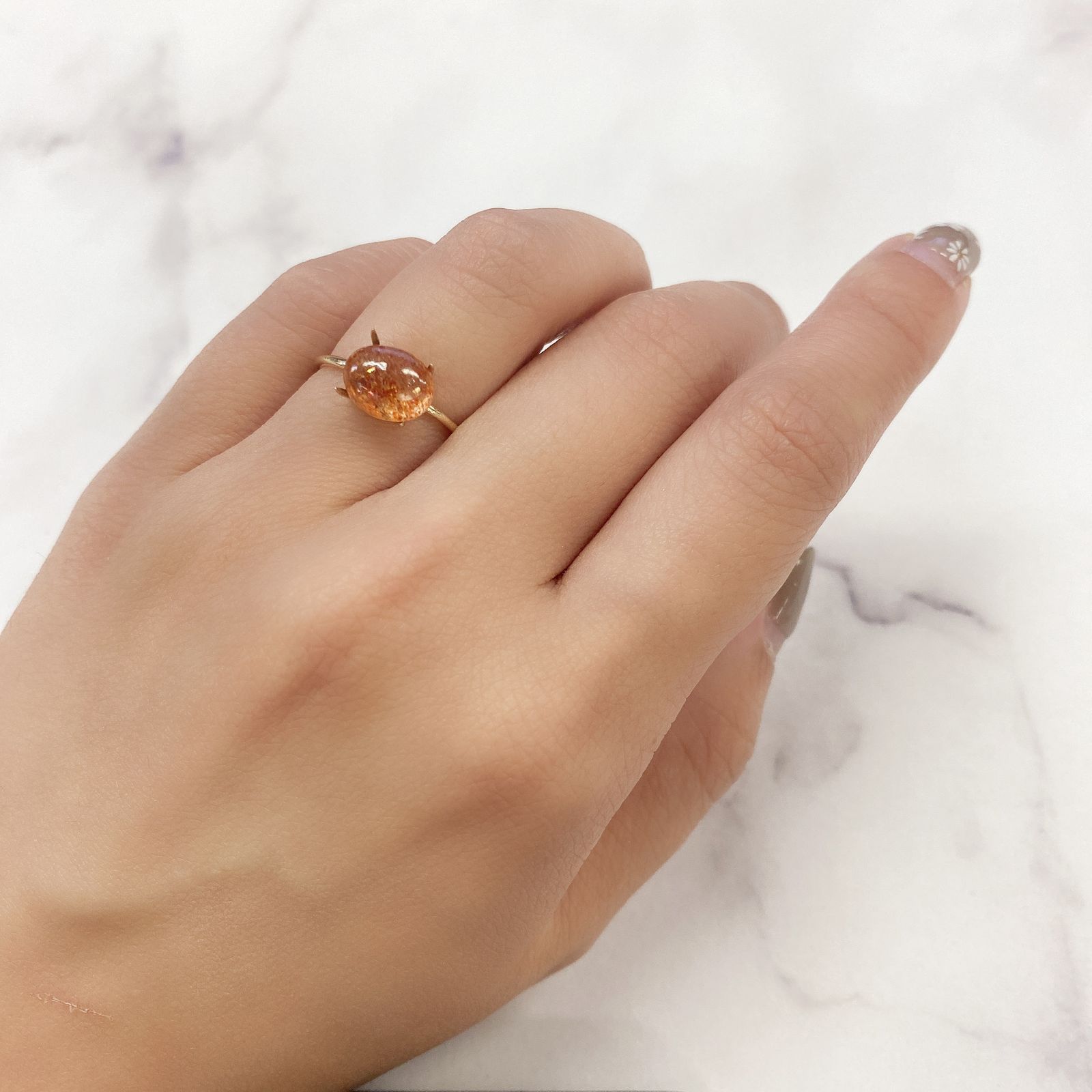 イリュージョンサンストーン(宝石名フェルドスパー) タンザニア産 2.34ct 識別済[210812311]9.1×7.1mm前後
