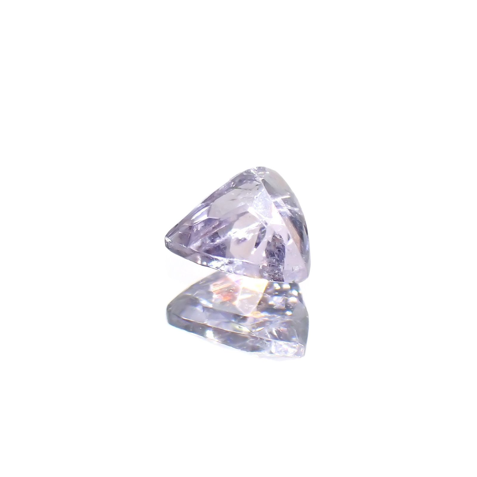 ラベンダーゾイサイト(宝石名ゾイサイト)タンザニア産 識別済 0.25ct / 4x4.1mm前後 [220115063]