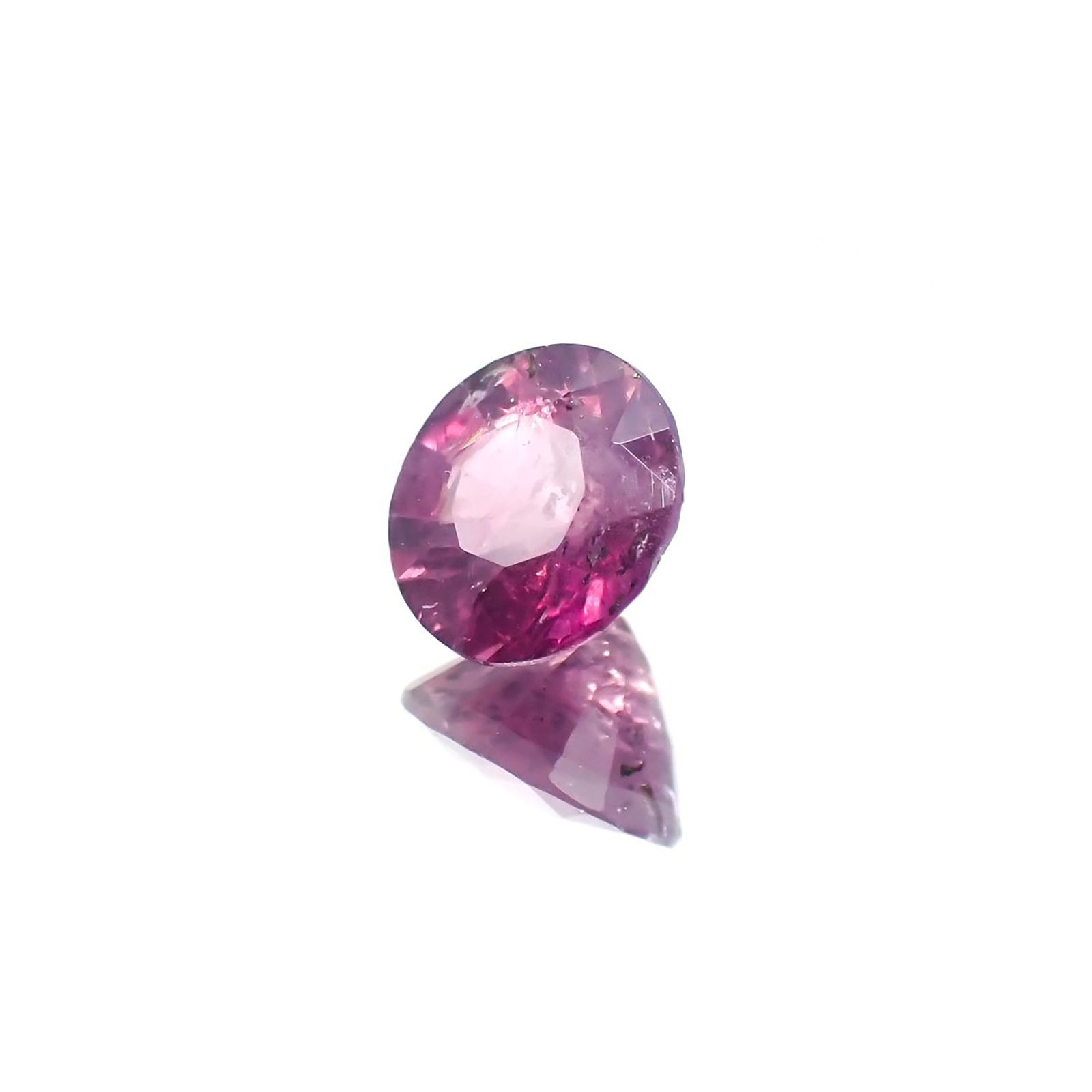 パープルサファイア(宝石名パープル・サファイア)パキスタン・カシミール地方産 1.166ct ソ付(彩珠)[231124085]6.3x6.3mm前後
