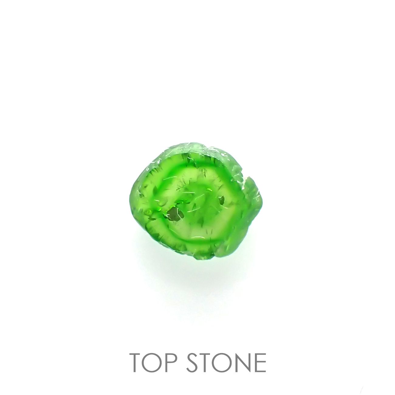 デマントイドガーネット(宝石名デマントイド・ガーネット) 原石・結晶 0.33ct 識別済[210912780]4.9×4.4mm前後