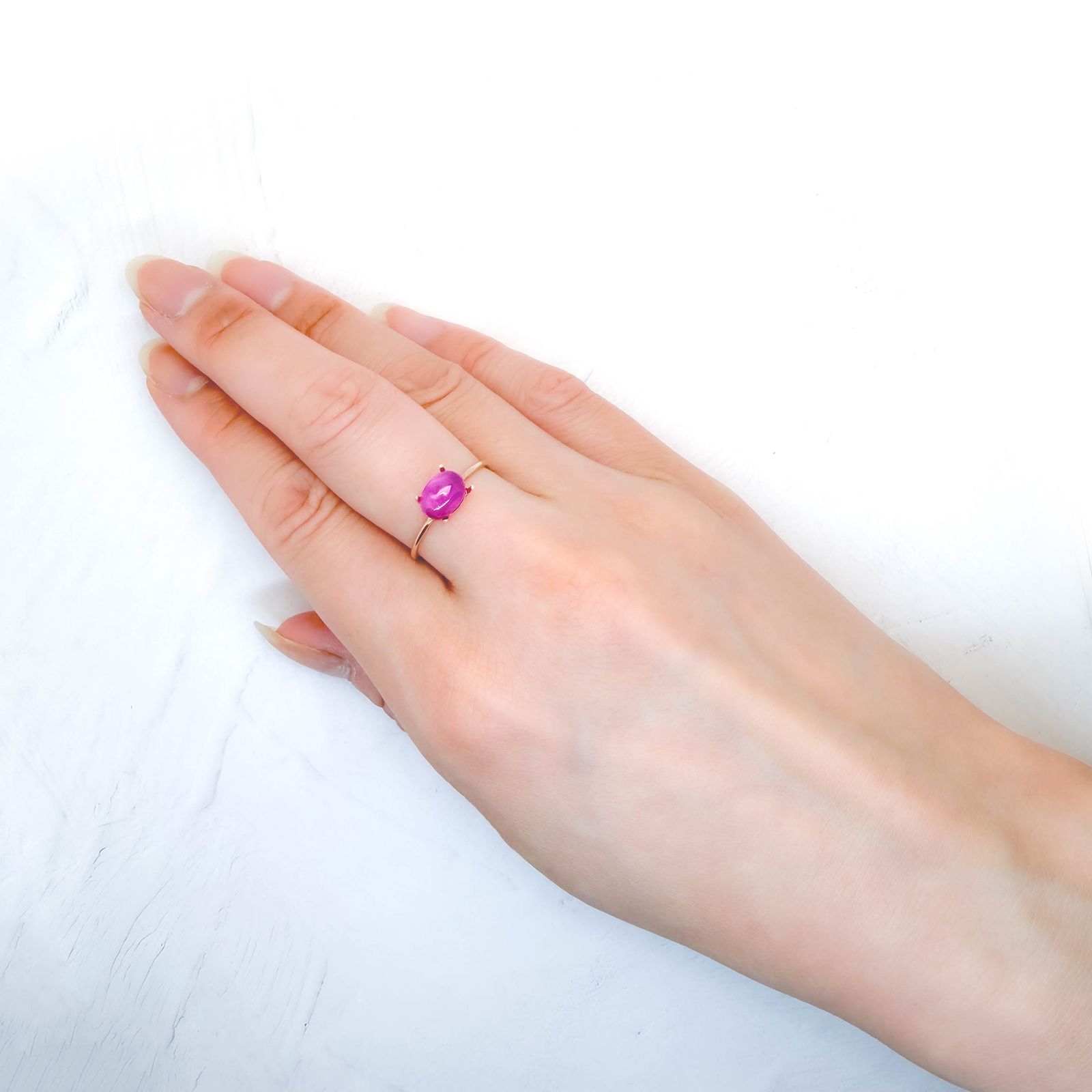 スタールビー ビルマ産 1.94ct / 7.7x5.6mm前後 [260532245]