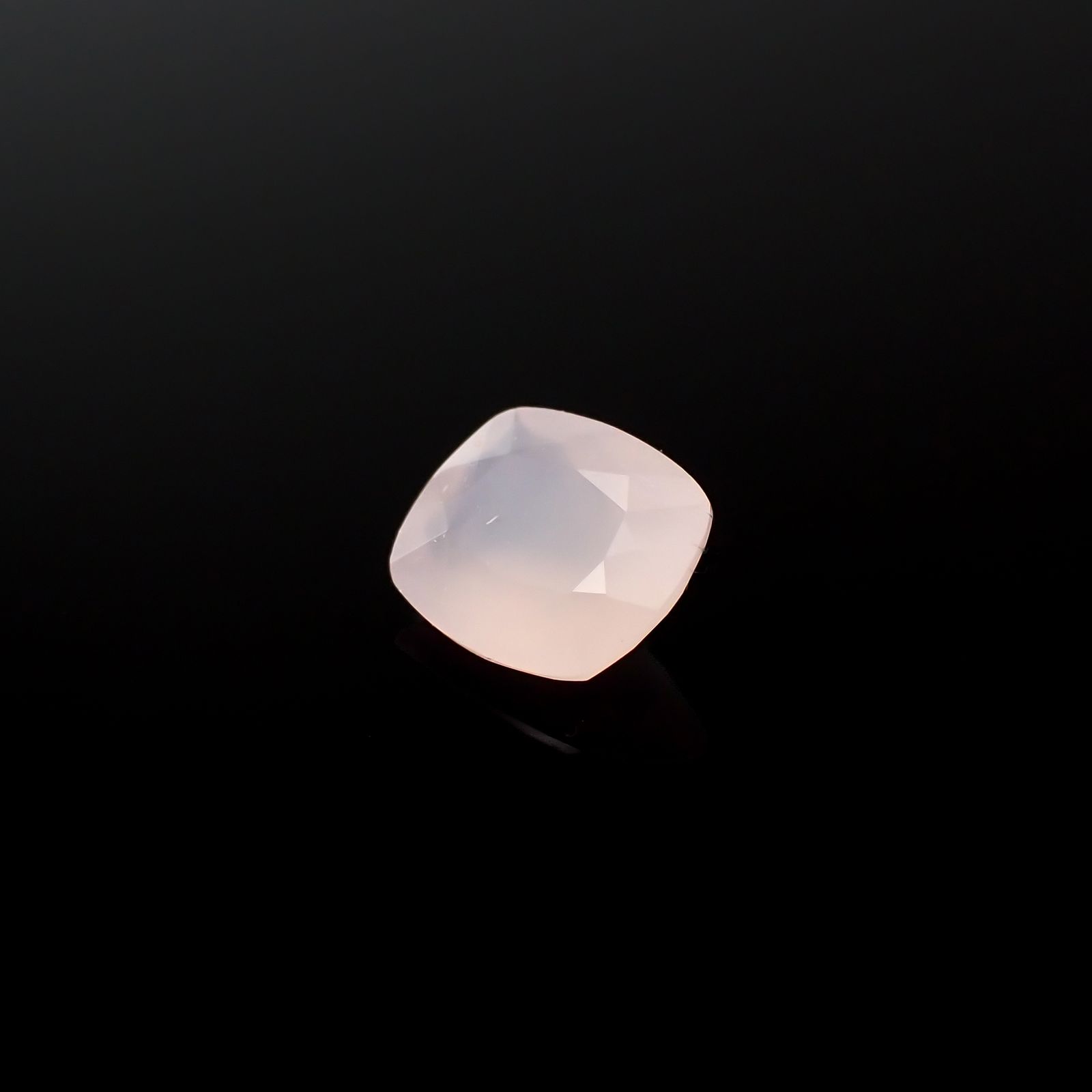 ピンクスミソナイト メキシコ産 0.94ct[240527547]6.4x5.3mm前後