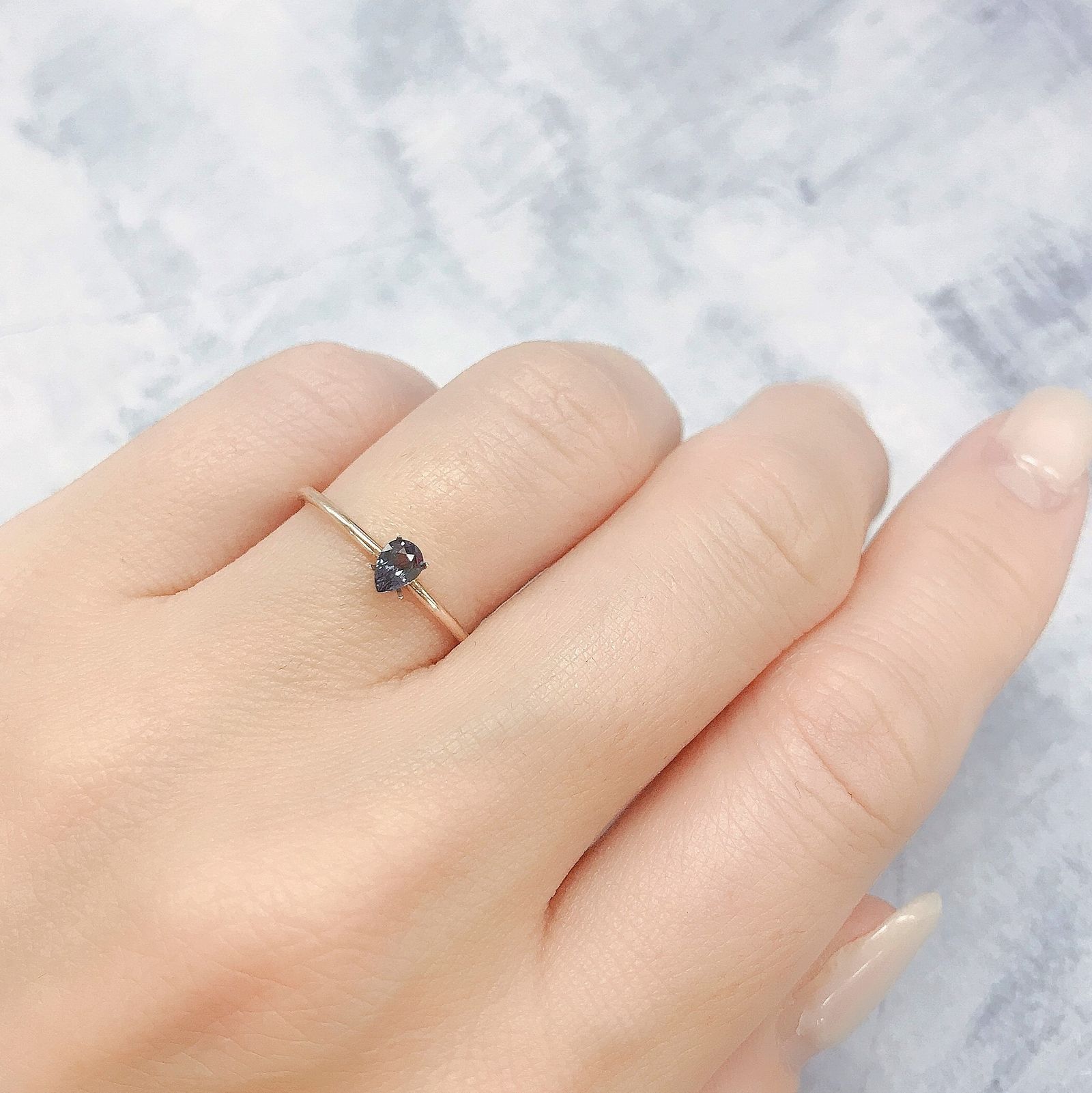 カラーチェンジガーネット アレキタイプ(宝石名ガーネット)マダガスカル・ベキリー産 0.17ct 識別済[220616432]4.2x3.1mm前後