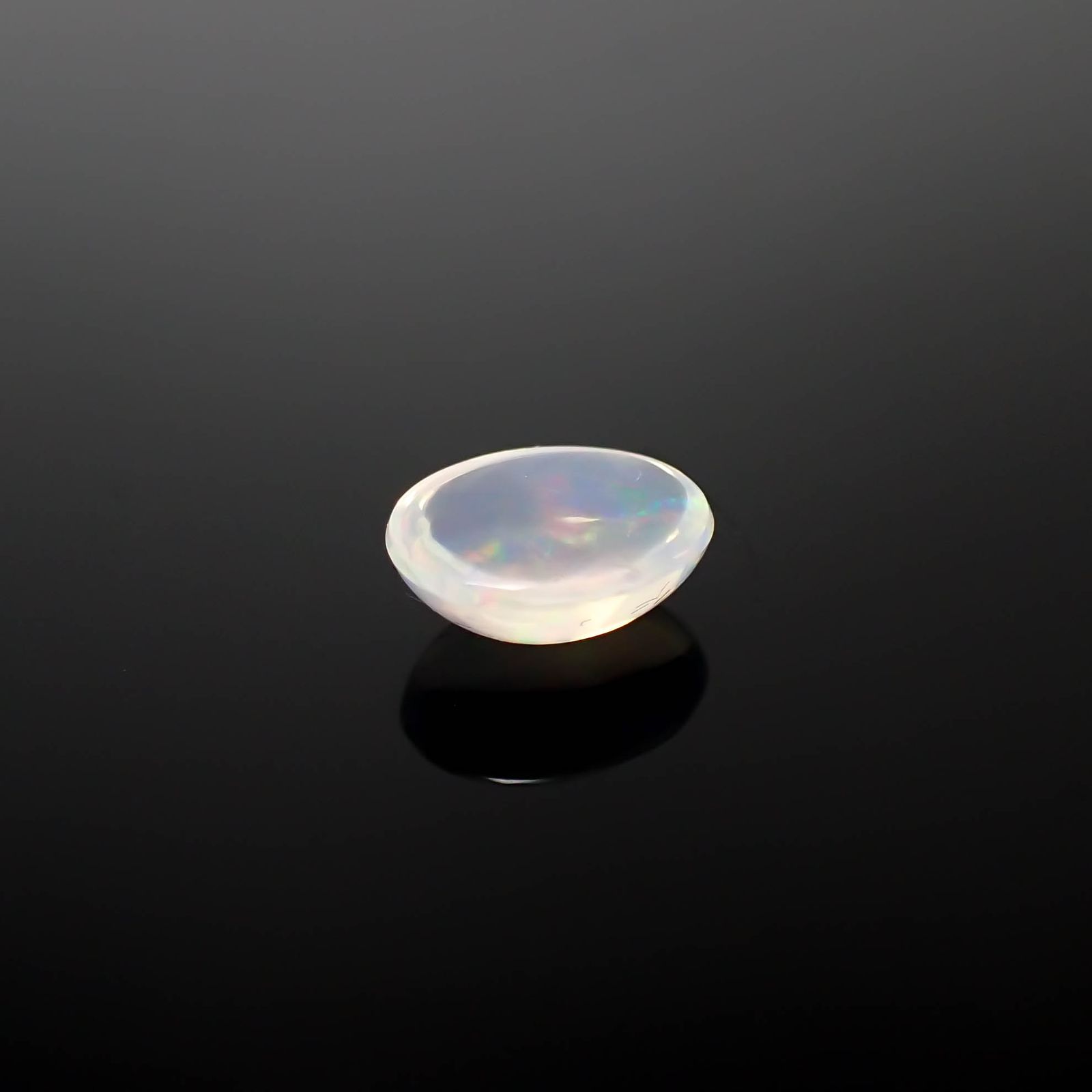 ウォーターオパール メキシコ産 0.98ct[240226228]8.2x6.4mm前後