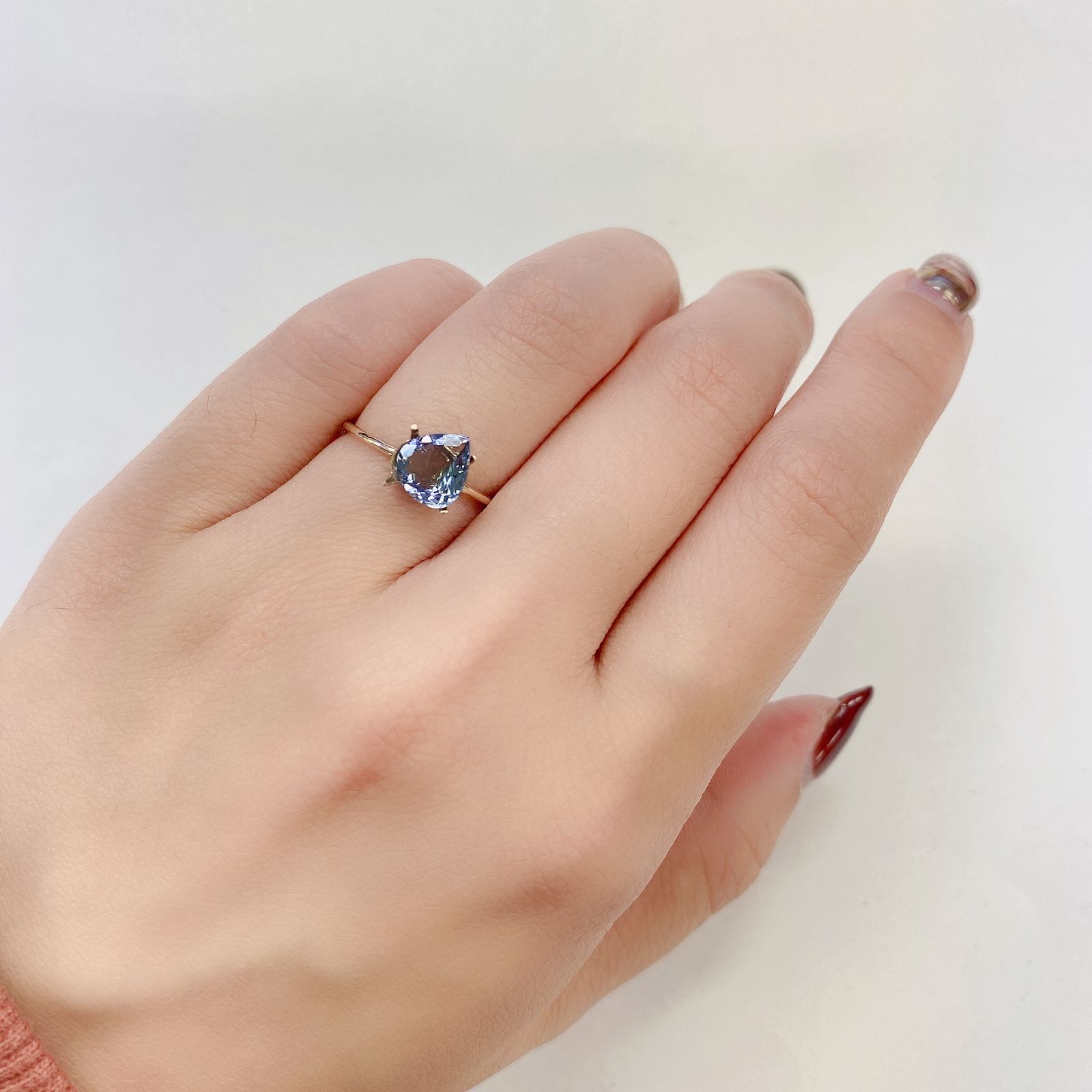 パーティカラータンザナイト(宝石名パーティカラード・ゾイサイト) タンザニア産 1.342ct ソ付(彩珠)[210711816]7.8×7.1mm前後