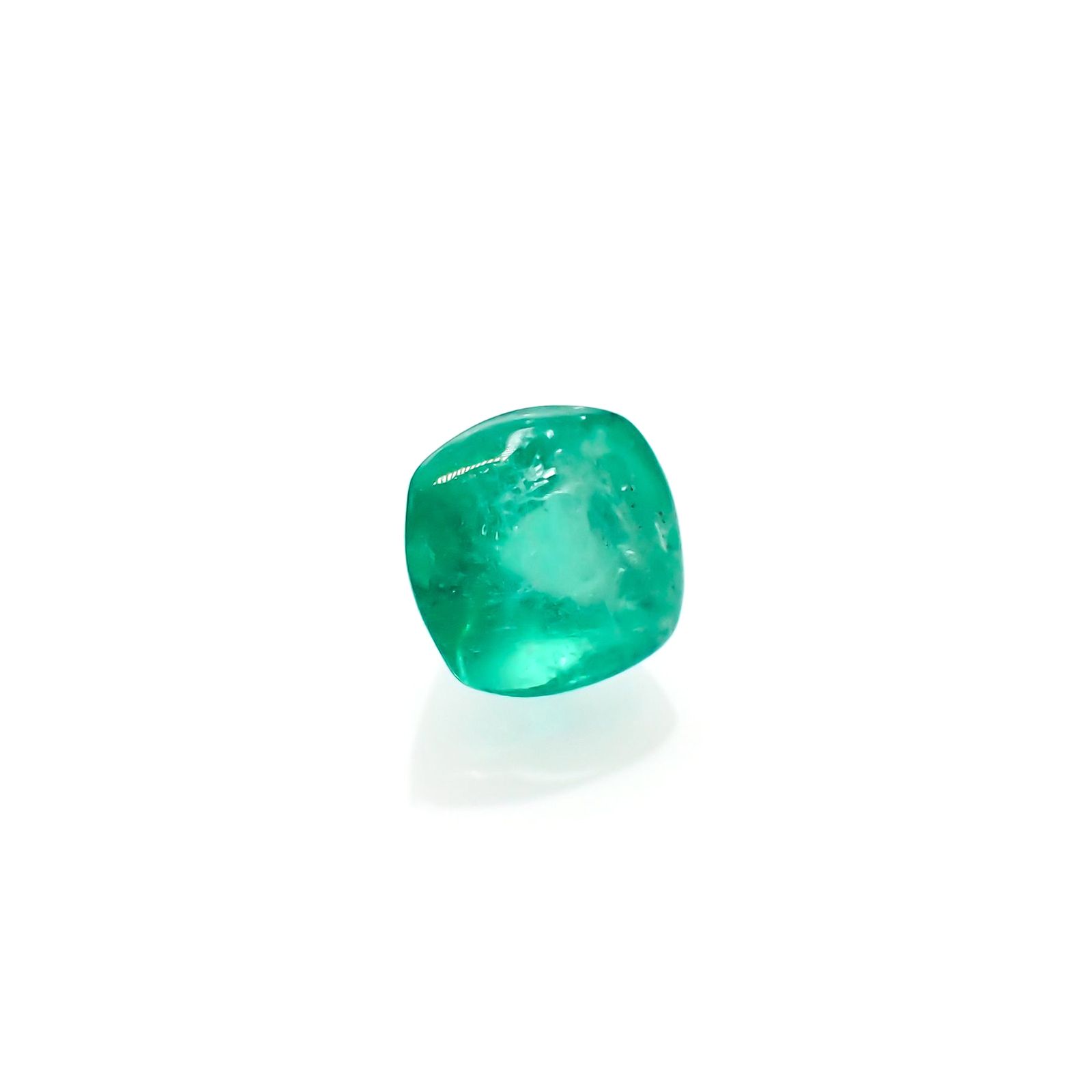 ◇シュガーローフカット◇エメラルド(宝石名エメラルド)コロンビア産 0.54ct 識別済[220515954]4.6x4.6mm前後