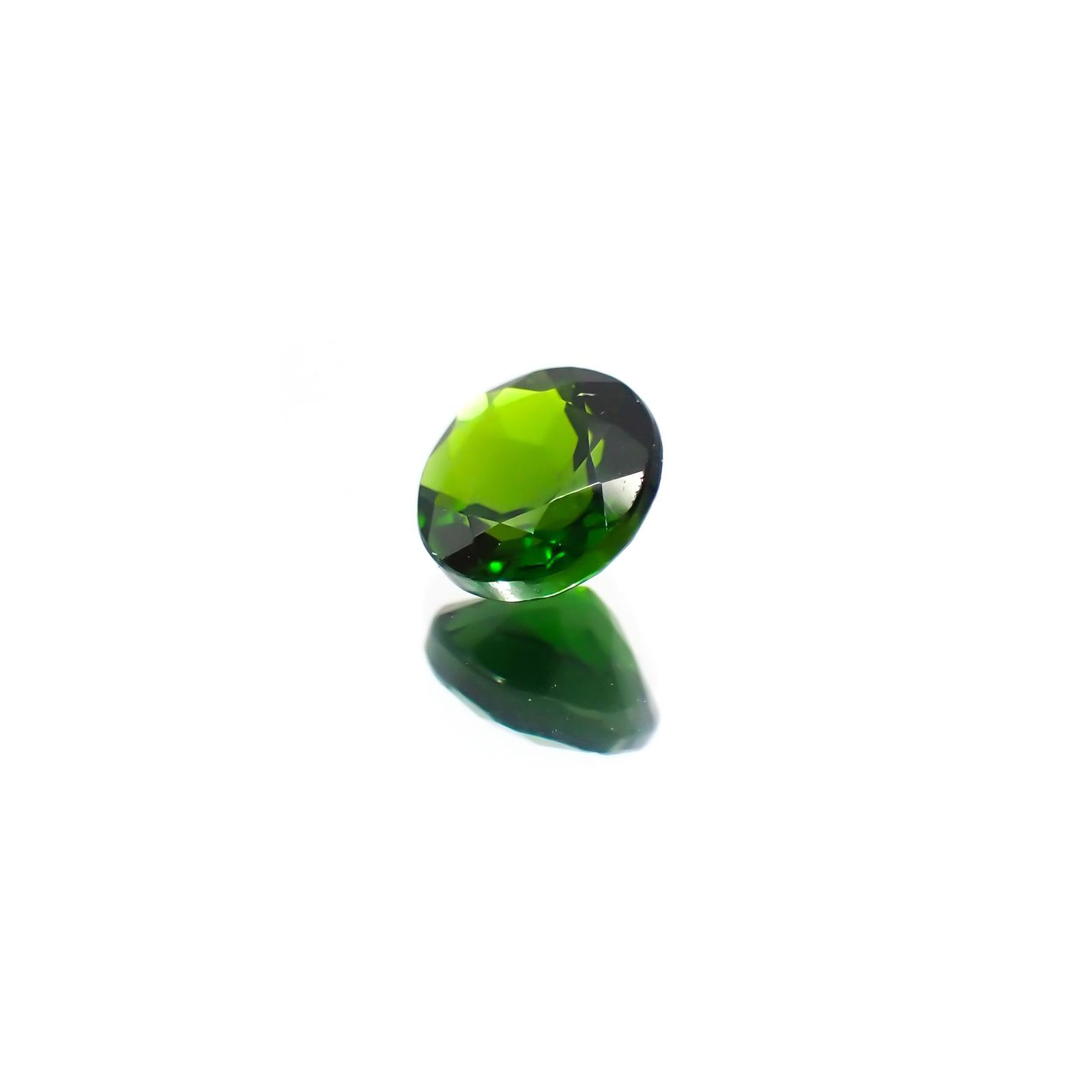 クロムダイオプサイド(宝石名クロム・ダイオプサイド)ロシア産 0.56ct 識別済[231124295]5.2x5.2mm前後