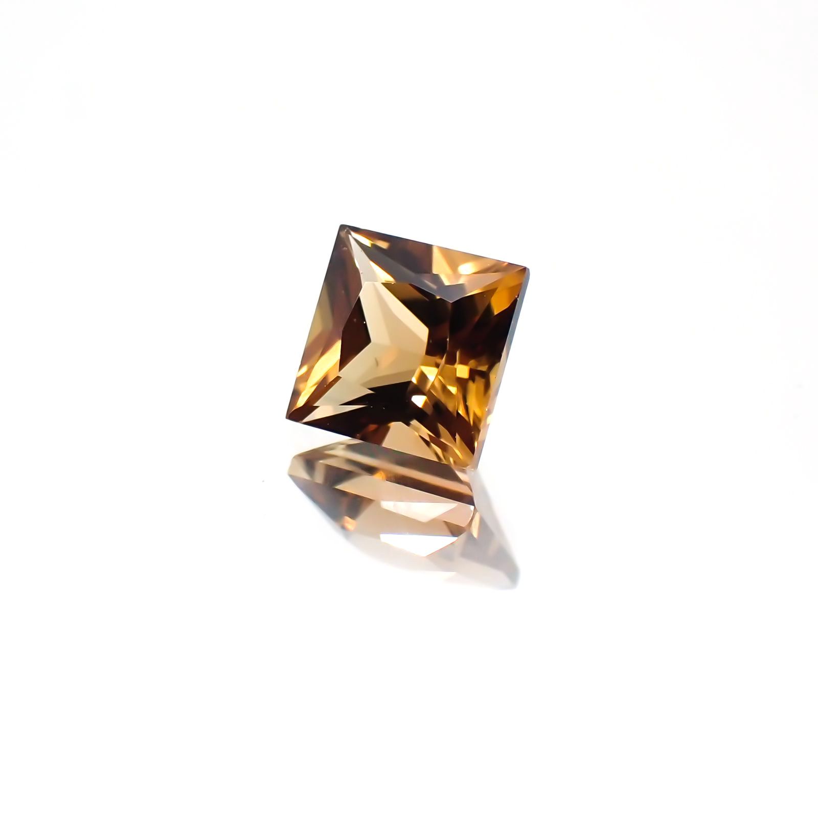 ◇プリンセスカット◇オレンジトルマリン(宝石名トルマリン)ブラジル産 0.70ct 識別済[231225190]4.9x4.9mm前後