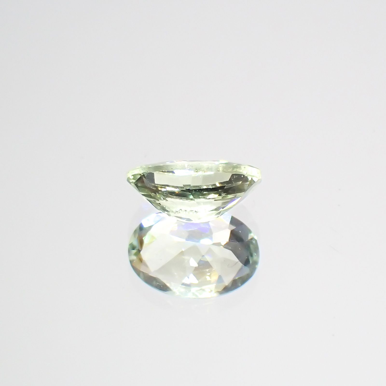 ミントガーネット タンザニア産 0.61ct[231023726]6.5x4.5mm前後