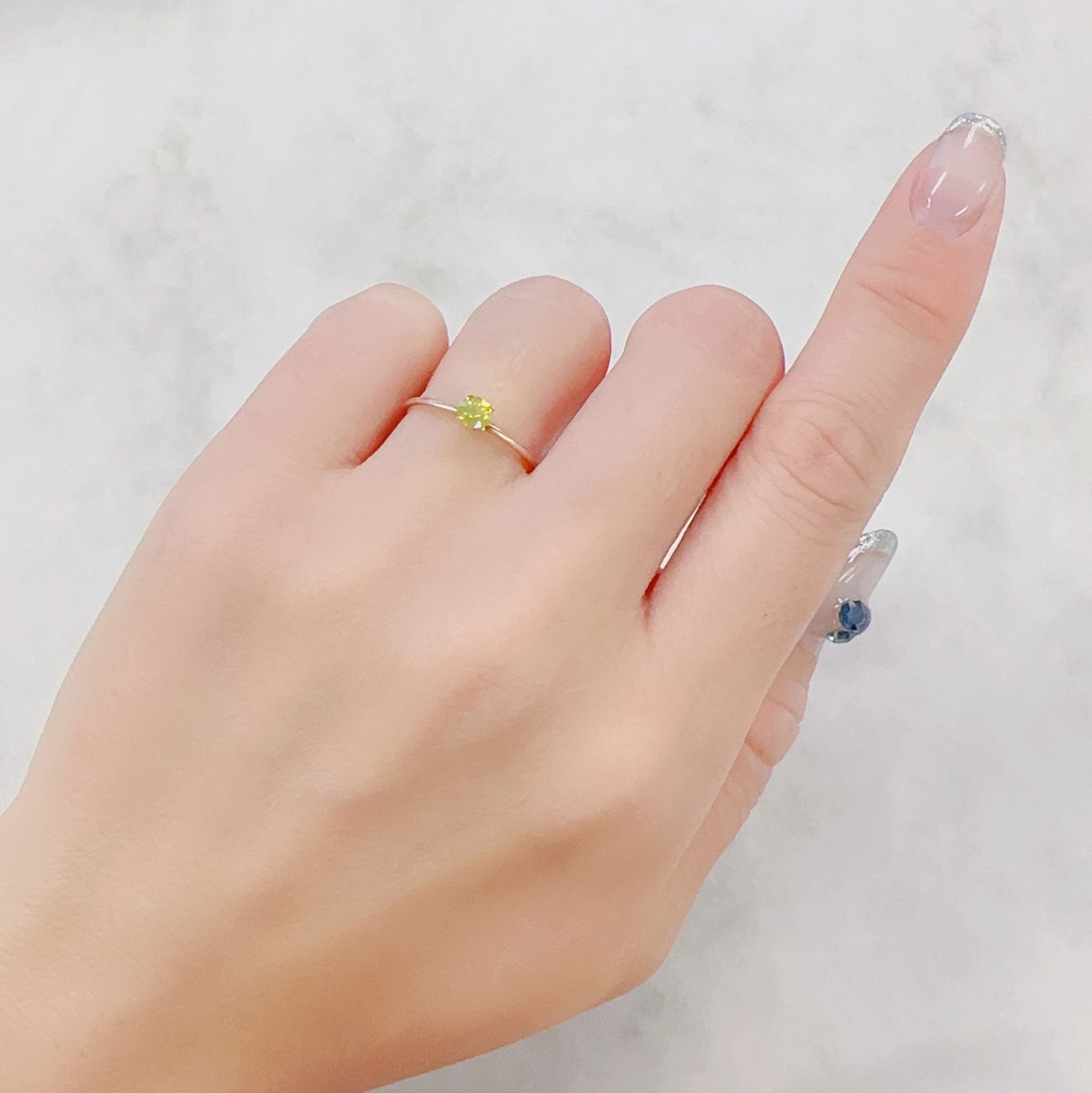 クリソベリル(宝石名クリソベリル)スリランカ産 0.28ct 識別済[230622491]3.8x3.8mm前後