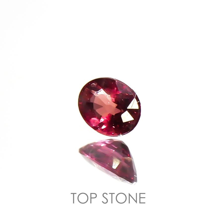 ルビー(宝石名ルビー)タンザニア産 0.19ct 識別済[220115046]3.8x2.9mm前後