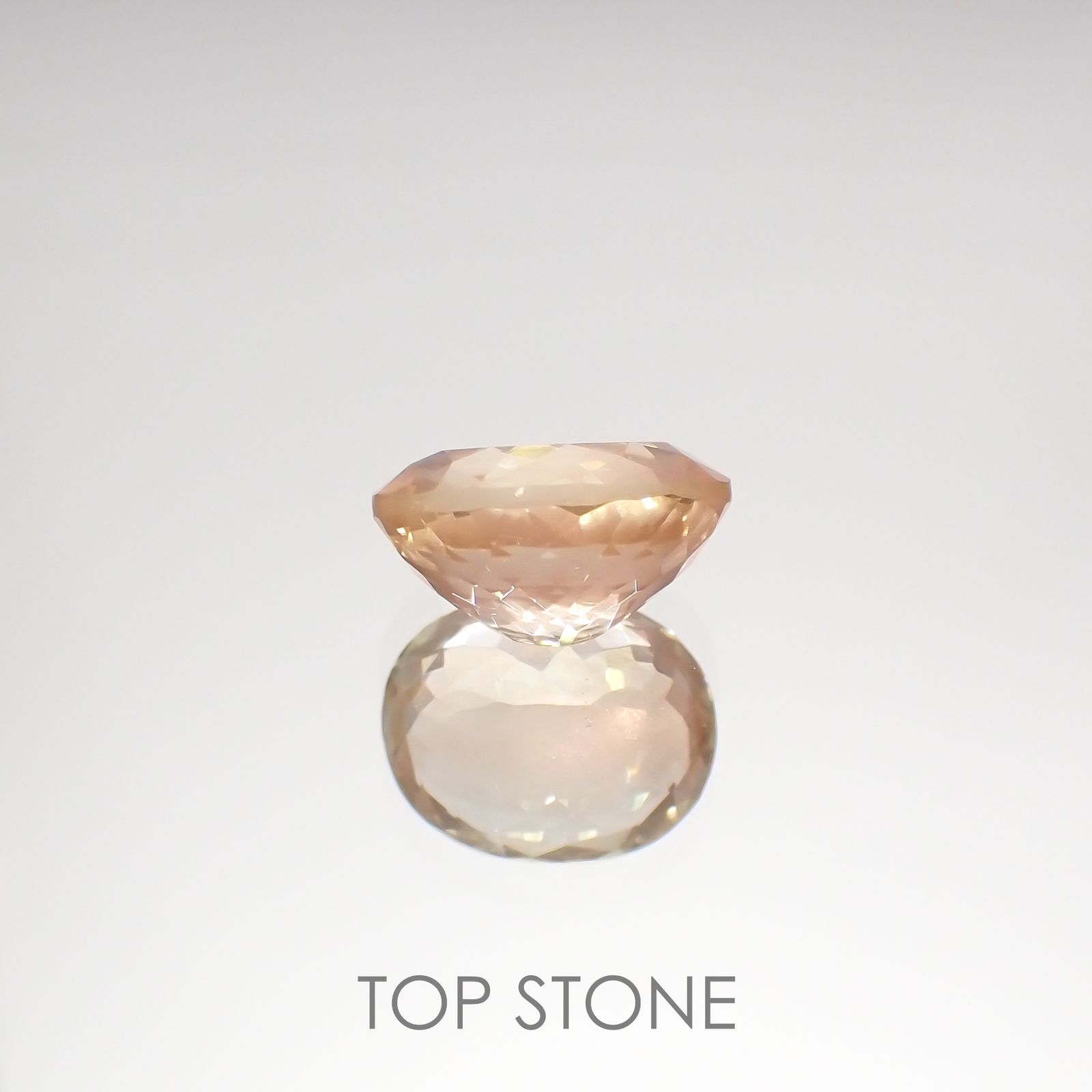 オレゴンサンストーン(宝石名ラブラドライト)アメリカ・オレゴン州産 2.71ct 識別済[220114661]10x8mm前後
