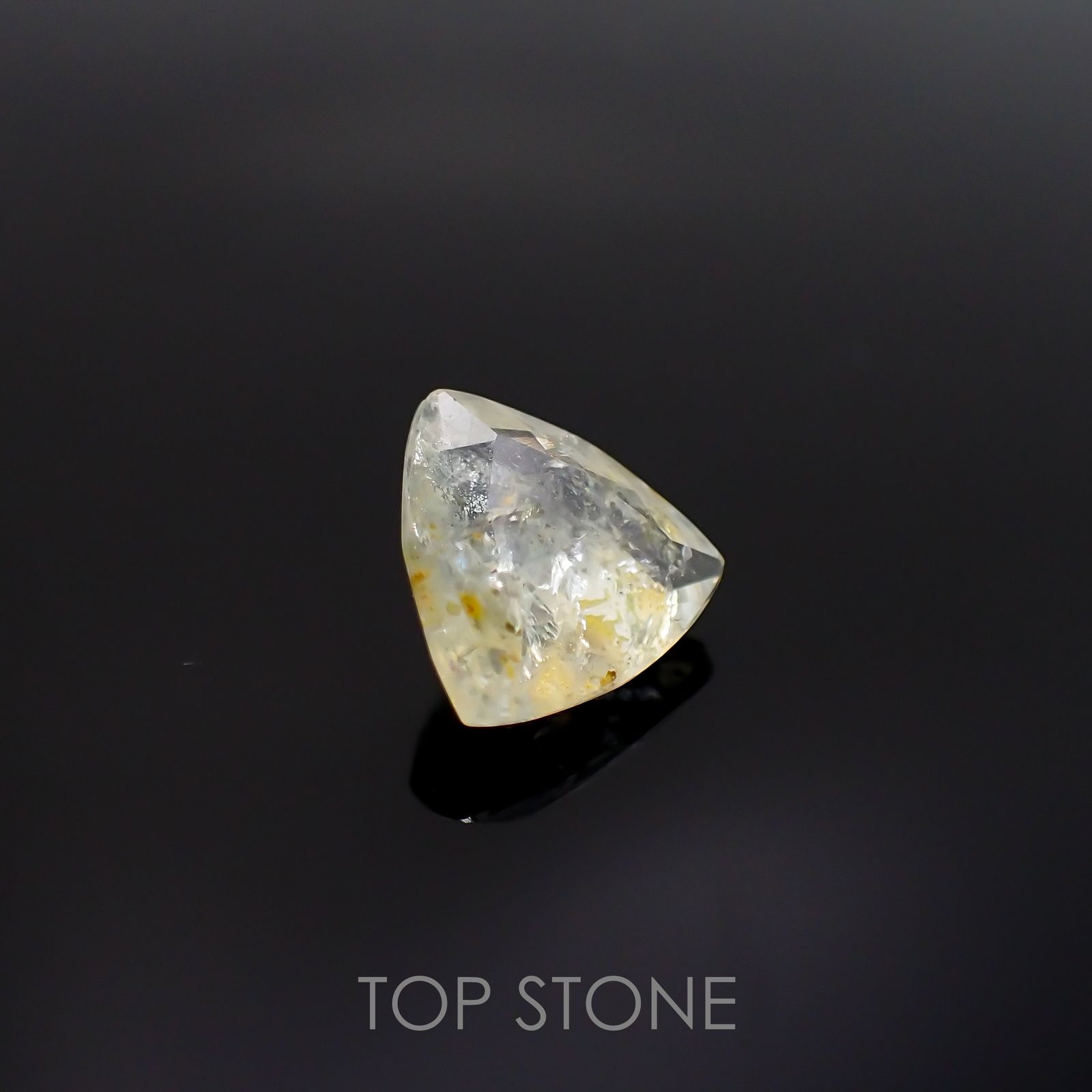 オーロラアクアマリン ブラジル産 2.86ct[220114405]10.1x10.4mm前後