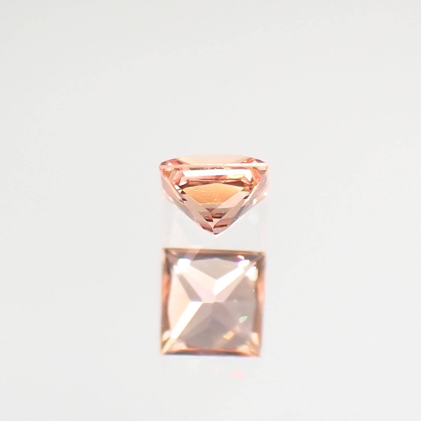 ◇プリンセスカット◇パパラチャサファイア ソーティング付き スリランカ産 ルース 0.097ct[210812606]2.4×2.4mm前後