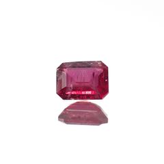 レッドベリル(宝石名レッド・ベリル)アメリカ・ユタ州産 0.227ct ソ付(彩珠)[220717135]4.4x3.3mm前後