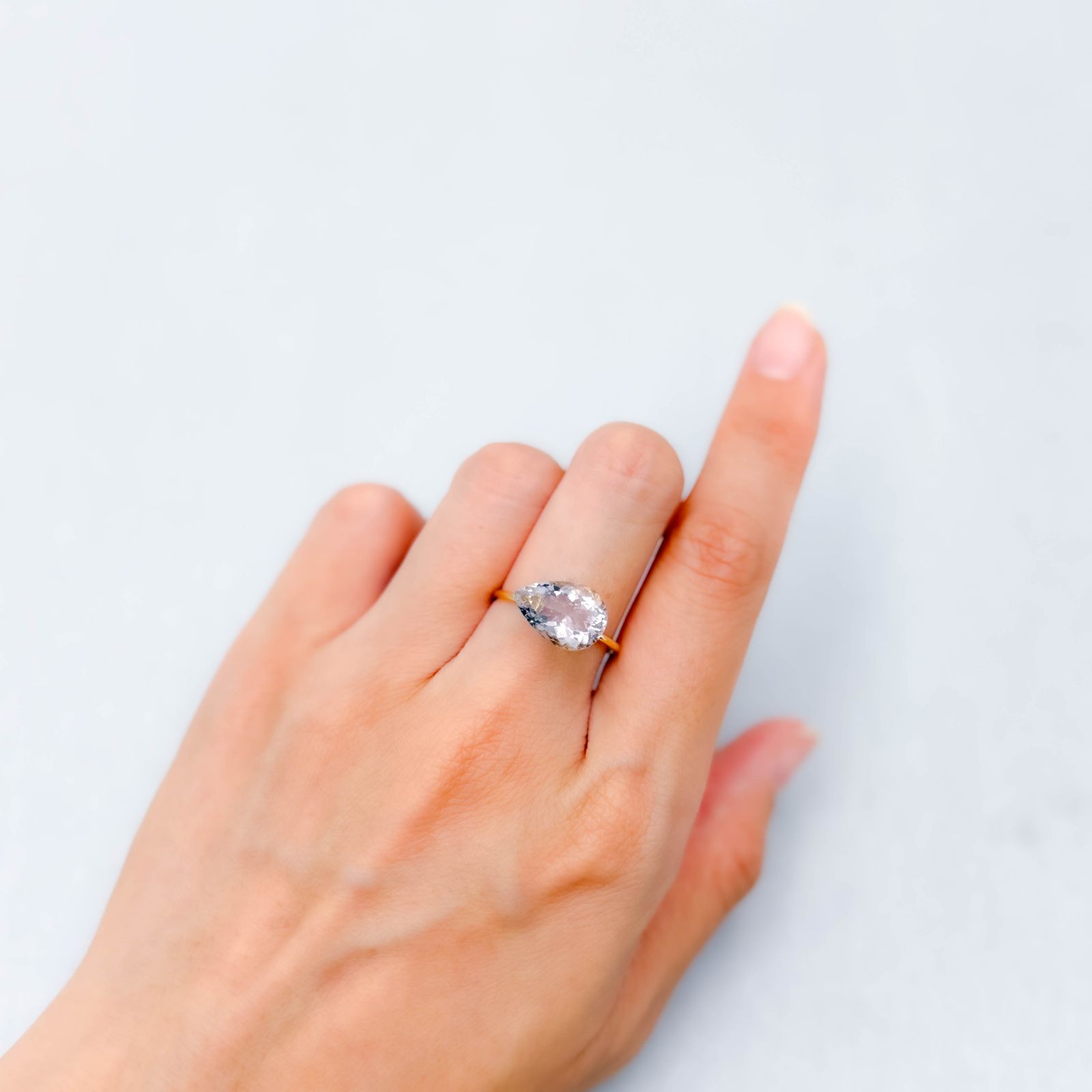 フローライト フルオレッセンス アフガニスタン産 4.15ct [250630519]12.9x8.8mm前後