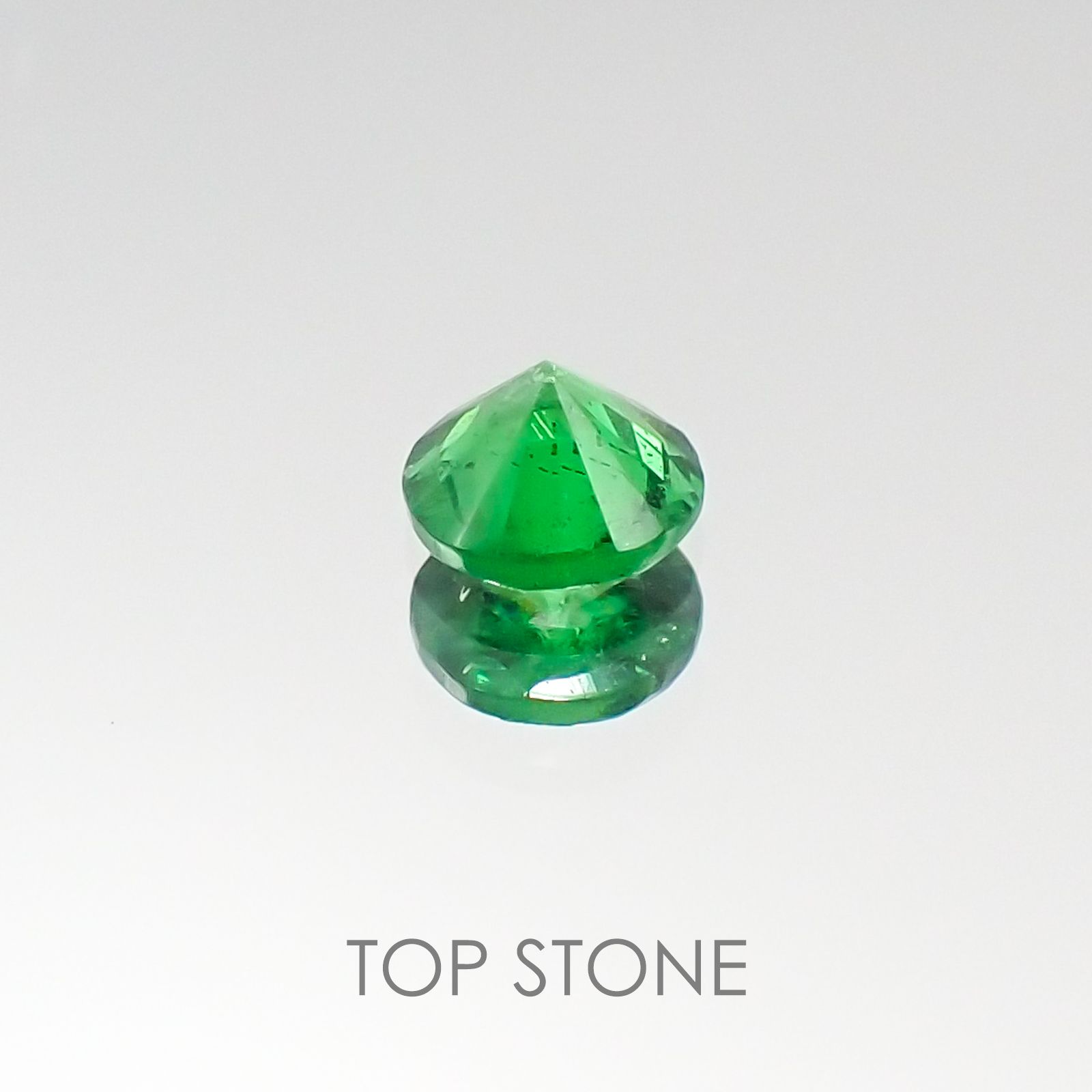 ツァボライト(宝石名グリーン グロッシュラー・ガーネット) タンザニア産 0.18ct 識別済[20095730]3.5×3.5mm前後