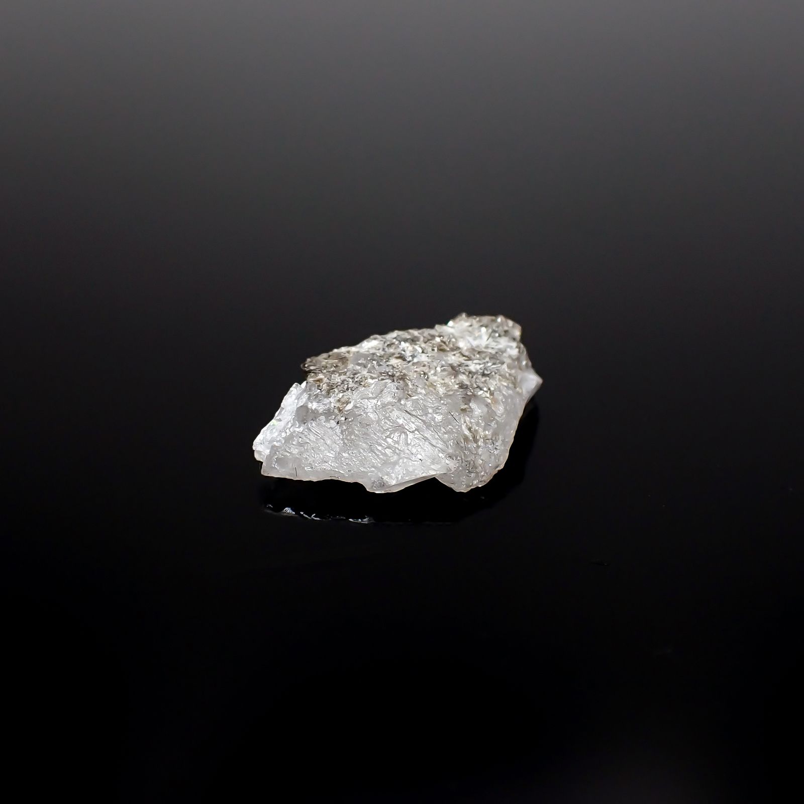 フェナカイト 原石 ロシア産 3.11ct[231225158]15.1x9.2mm前後