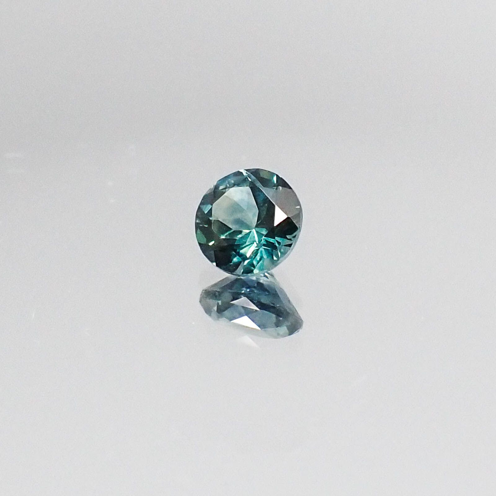 モンタナサファイア アメリカ産 ルース 0.51ct[20073879]4.6×4.6mm前後