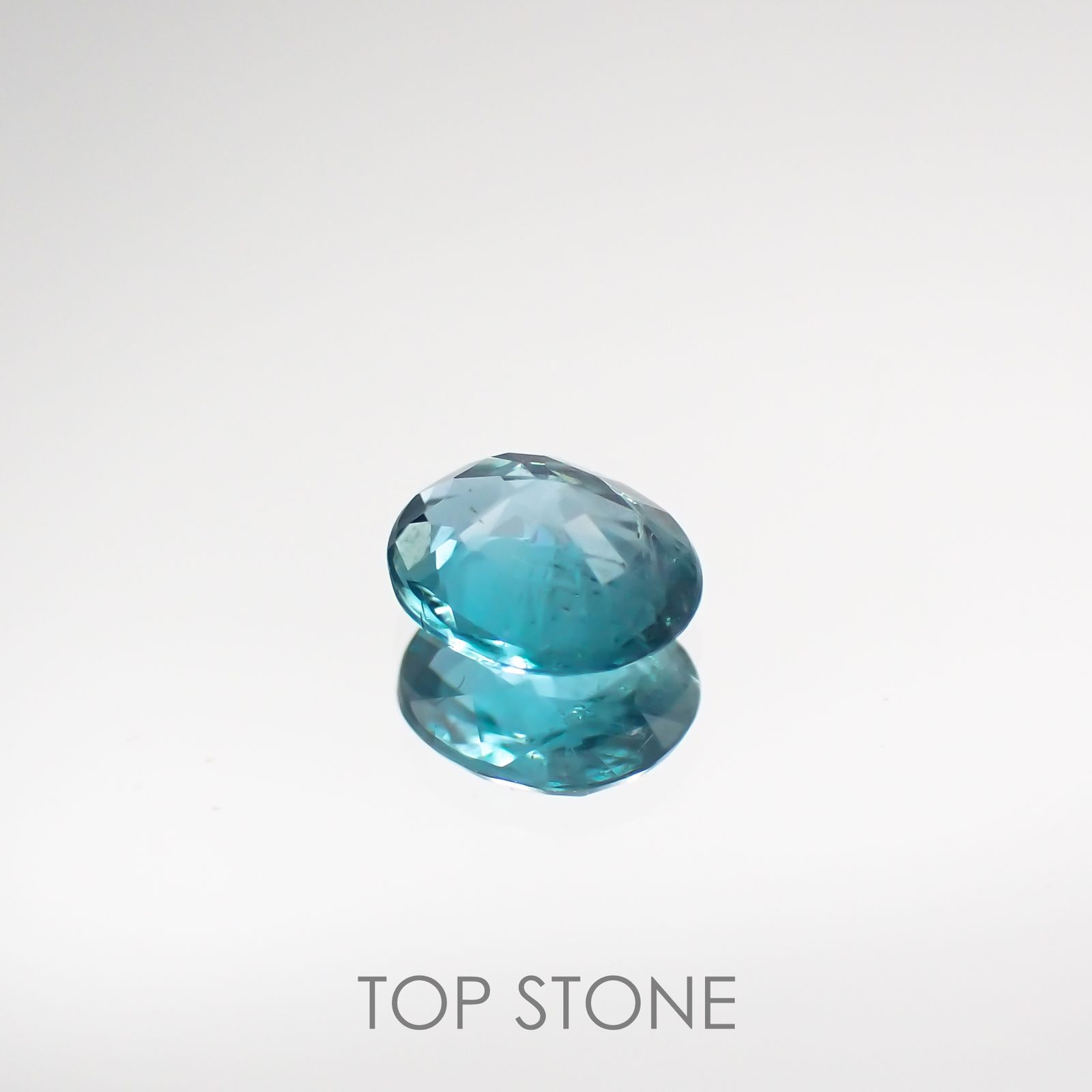 グランディディエライト マダガスカル産 ルース 0.23ct[210711934]4.3×3.7mm前後