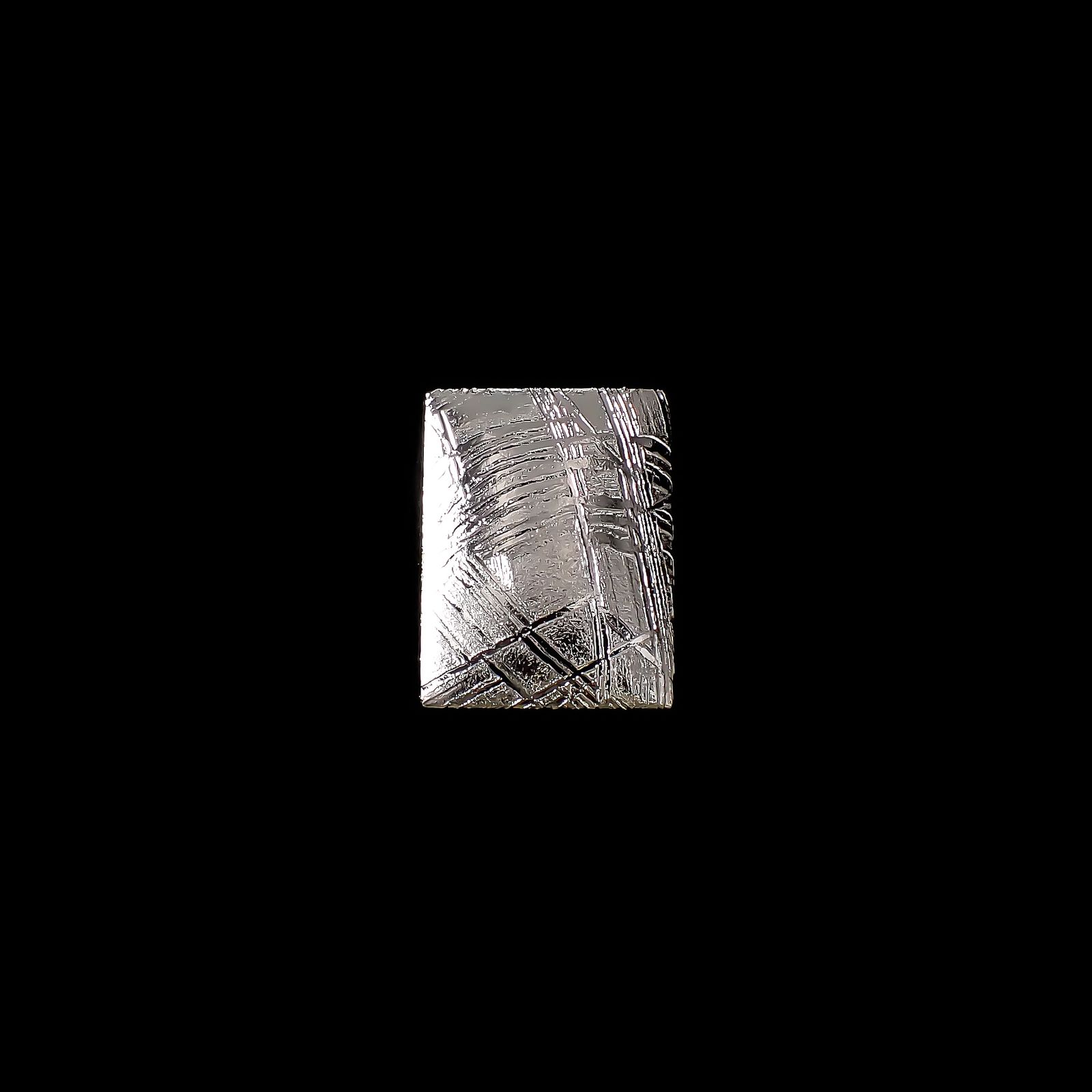 ムオニナルスタ隕石 発見地:スウェーデン 15.65ct[240125787]15.7x11.8mm前後