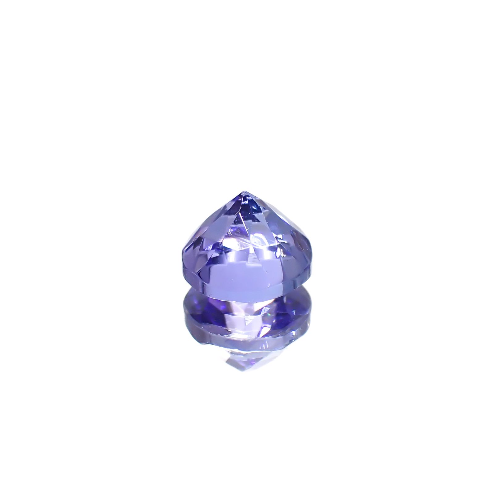 タンザナイト(宝石名タンザナイト)タンザニア産 0.69ct 識別済[240628329]5.2x5.2mm前後