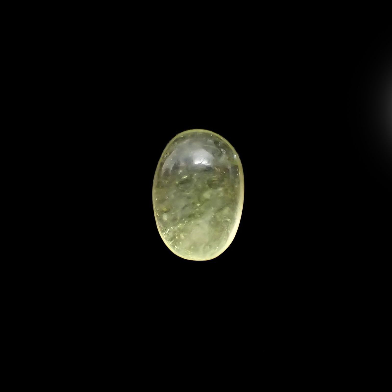 ブルーサイト(宝石名ブルーサイト) パキスタン産 識別済 0.57ct / 6.6×4.8mm前後 [251012678]