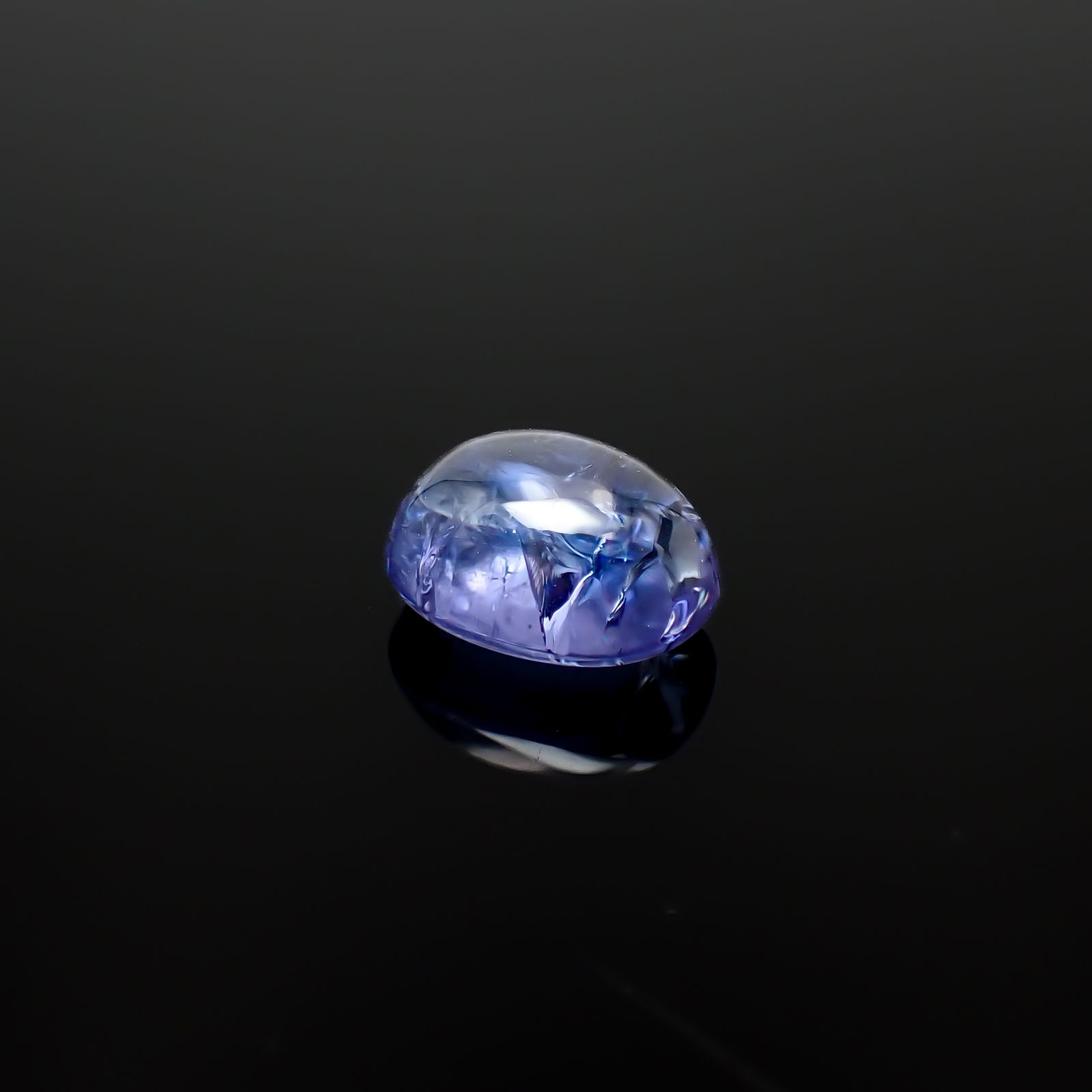 バイカラータンザナイト(宝石名バイカラー・ゾイサイト)タンザニア産 3.68ct 識別済[240627896]9.8x7.7mm前後