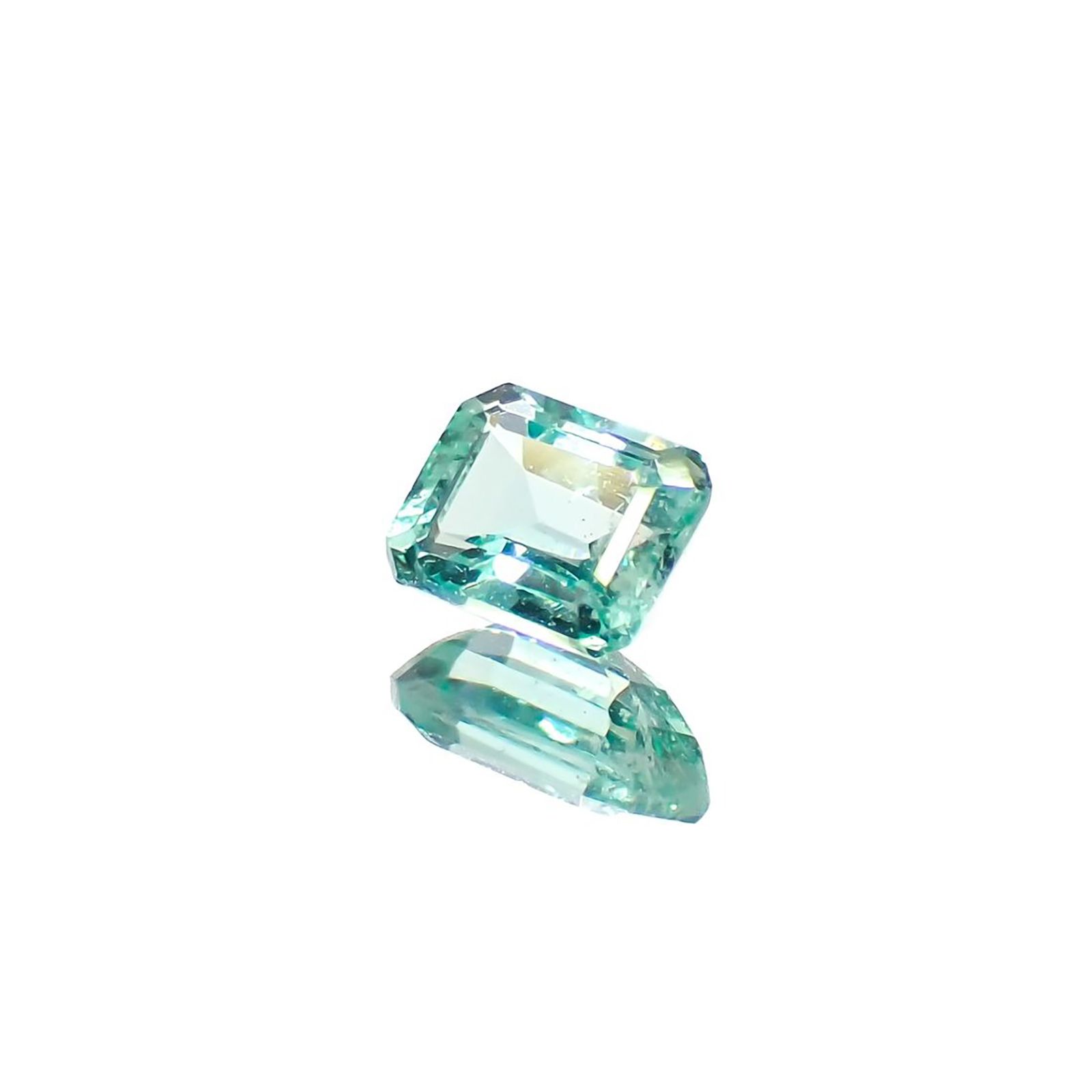 パステルカラーエメラルド コロンビア産 0.21ct / 4x3mm前後 [260225957]