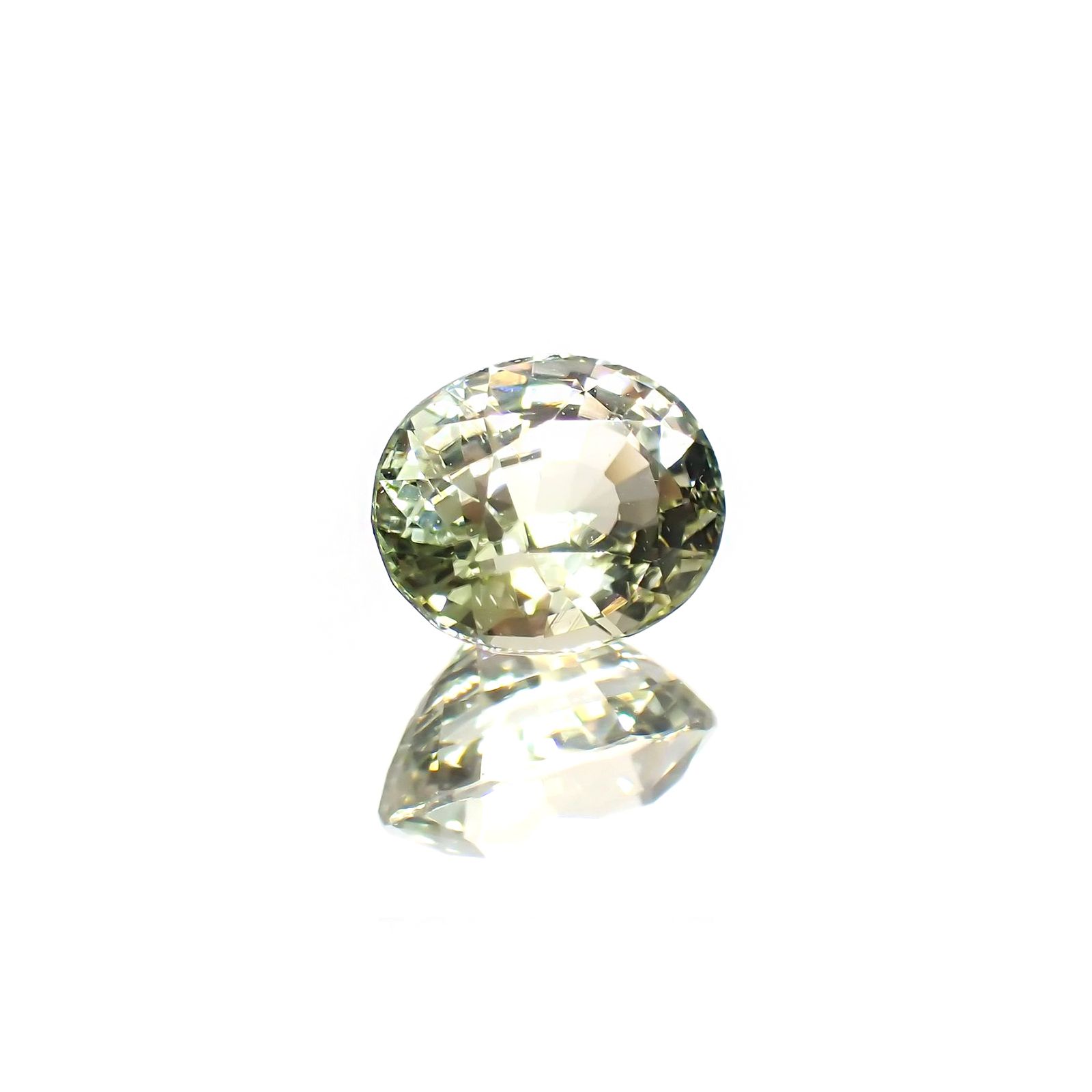 グリーントルマリン(宝石名トルマリン) ルワンダ産 ソ付(彩珠) 1.376ct / 7.6x6.2mm前後 [211013637]