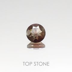 バイカラーオレゴンサンストーン アメリカ産 ルース 0.43ct[20107094]5.2×5.2mm前後