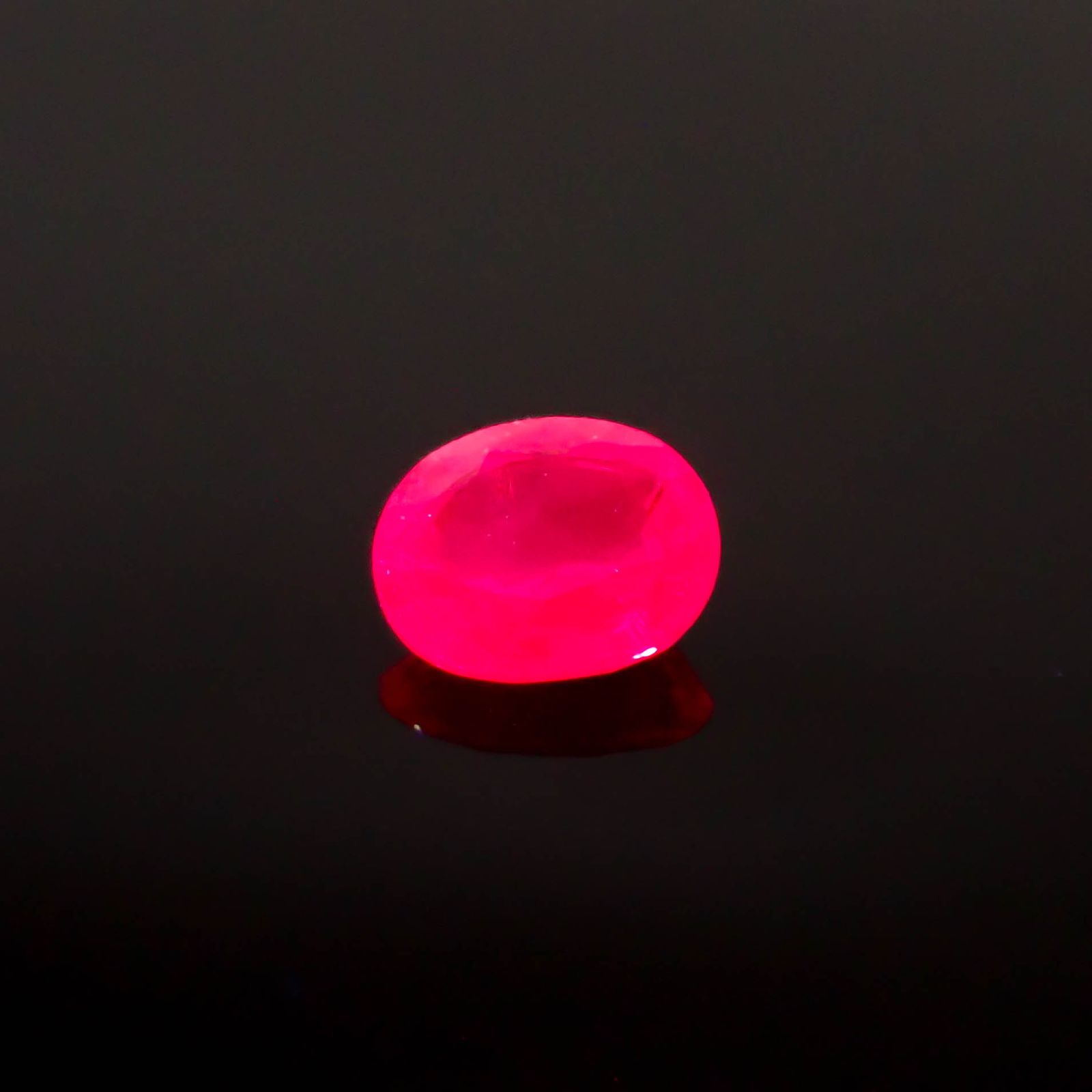 ルビー 非加熱 ビルマ産 0.35ct[240628059]4.7x3.9mm前後