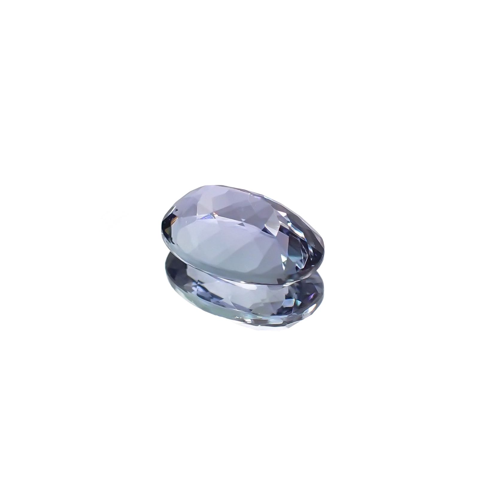 バイカラータンザナイト(宝石名タンザナイト) タンザニア産 ソ付(彩珠) 1.920ct / 9.6x6.2mm前後 [210711831]