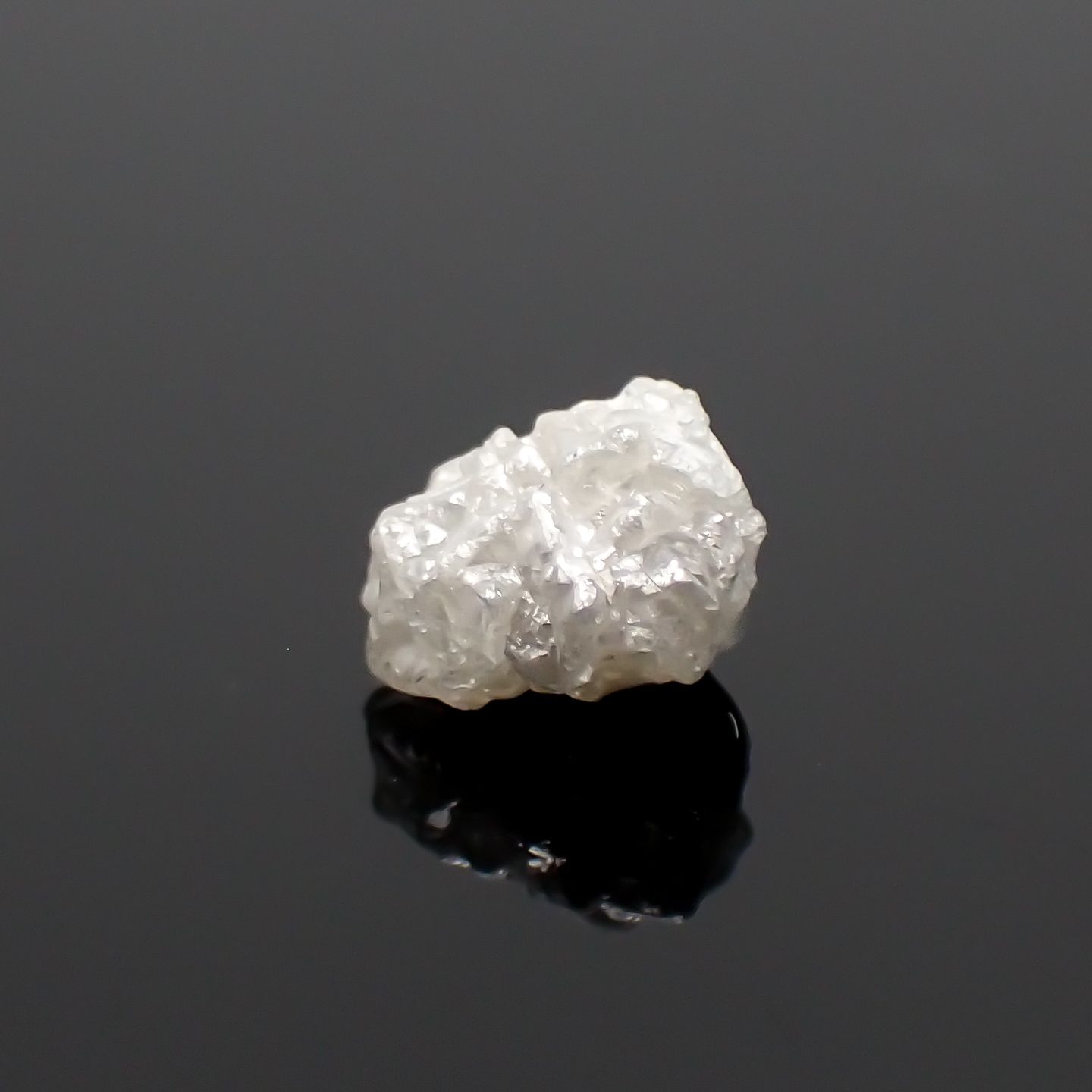 ダイヤモンド 原石 1.99ct[230923345]7.8x6.6mm前後
