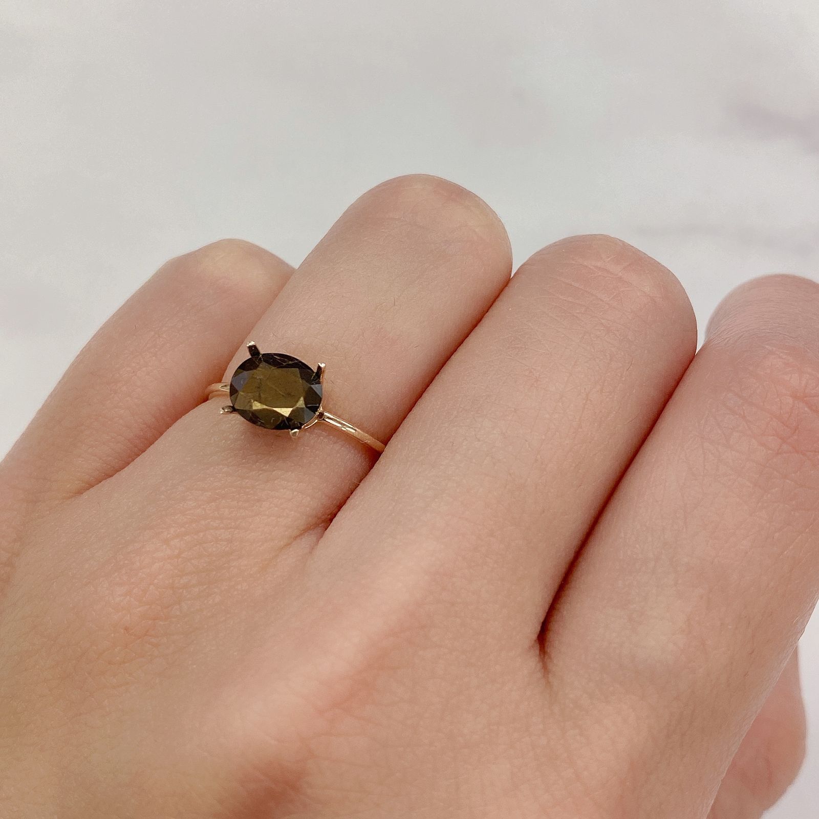 ゴールドシーンサファイア 非加熱(宝石名シーン・サファイア) ケニア産 1.597ct ソ付(彩珠)[210712080]7.6×6.2mm前後