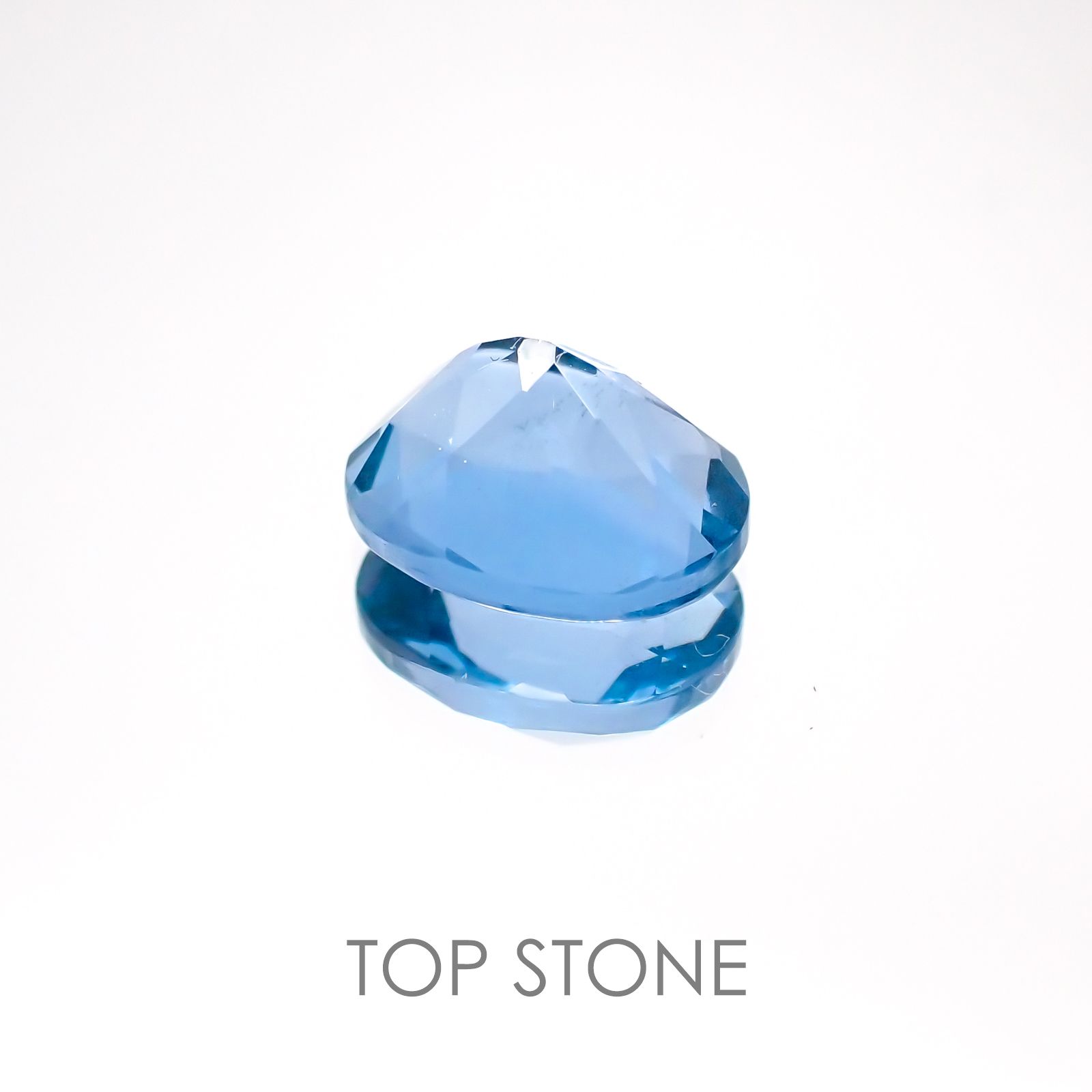 カラーチェンジフローライト ブラジル産 ルース 3.23ct[20127814]10.2×8.1mm前後