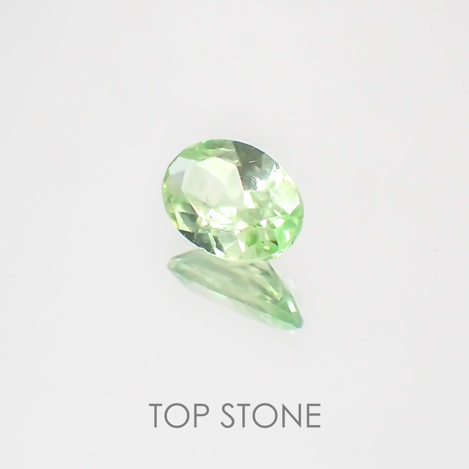 ミントガーネット タンザニア産 ルース 0.46ct[20117907]6.1×4mm前後