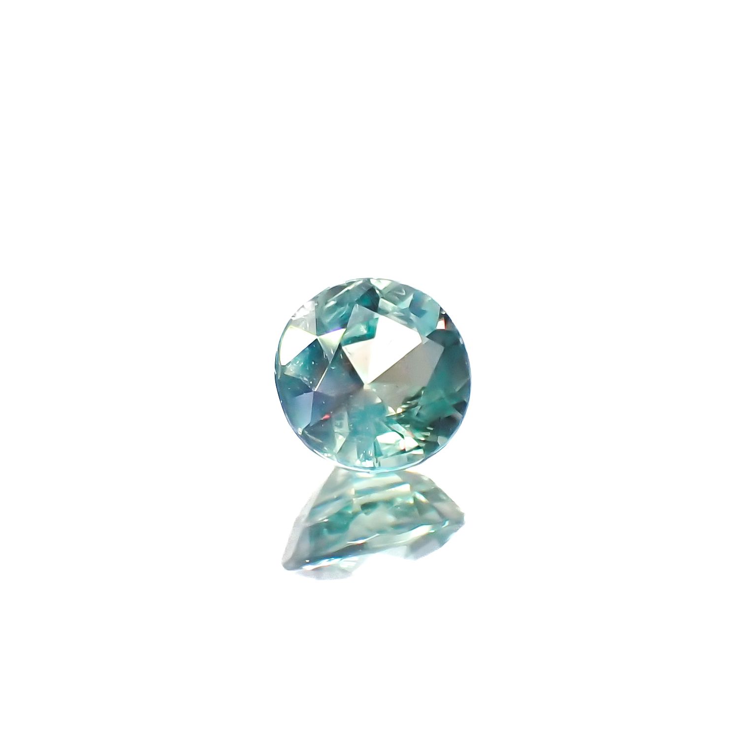シルキーアレキサンドライト(宝石名アレキサンドライト)ブラジル・ミナスジェライス州ヘマチタ鉱山産 0.25ct 識別済[240527403]3.8x3.8mm前後