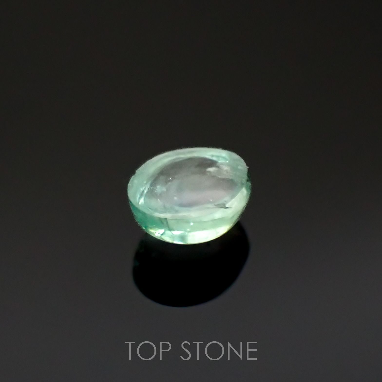 ブルーコーネルピン(宝石名コーネルピン)タンザニア産 0.31ct 識別済[220817347]4.5x3.7mm前後