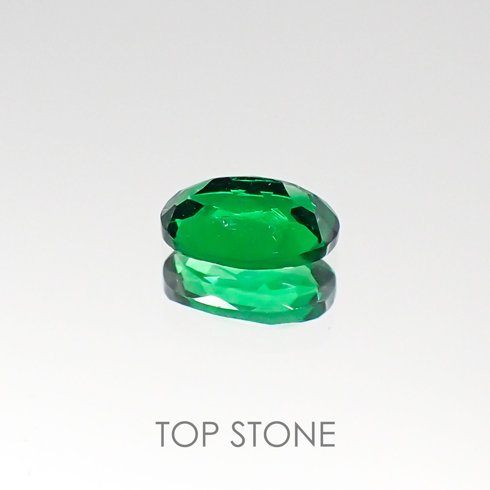 ツァボライト(宝石名グリーン グロッシュラー・ガーネット) タンザニア産 0.28ct 識別済[20095720]5.1×3.1mm前後