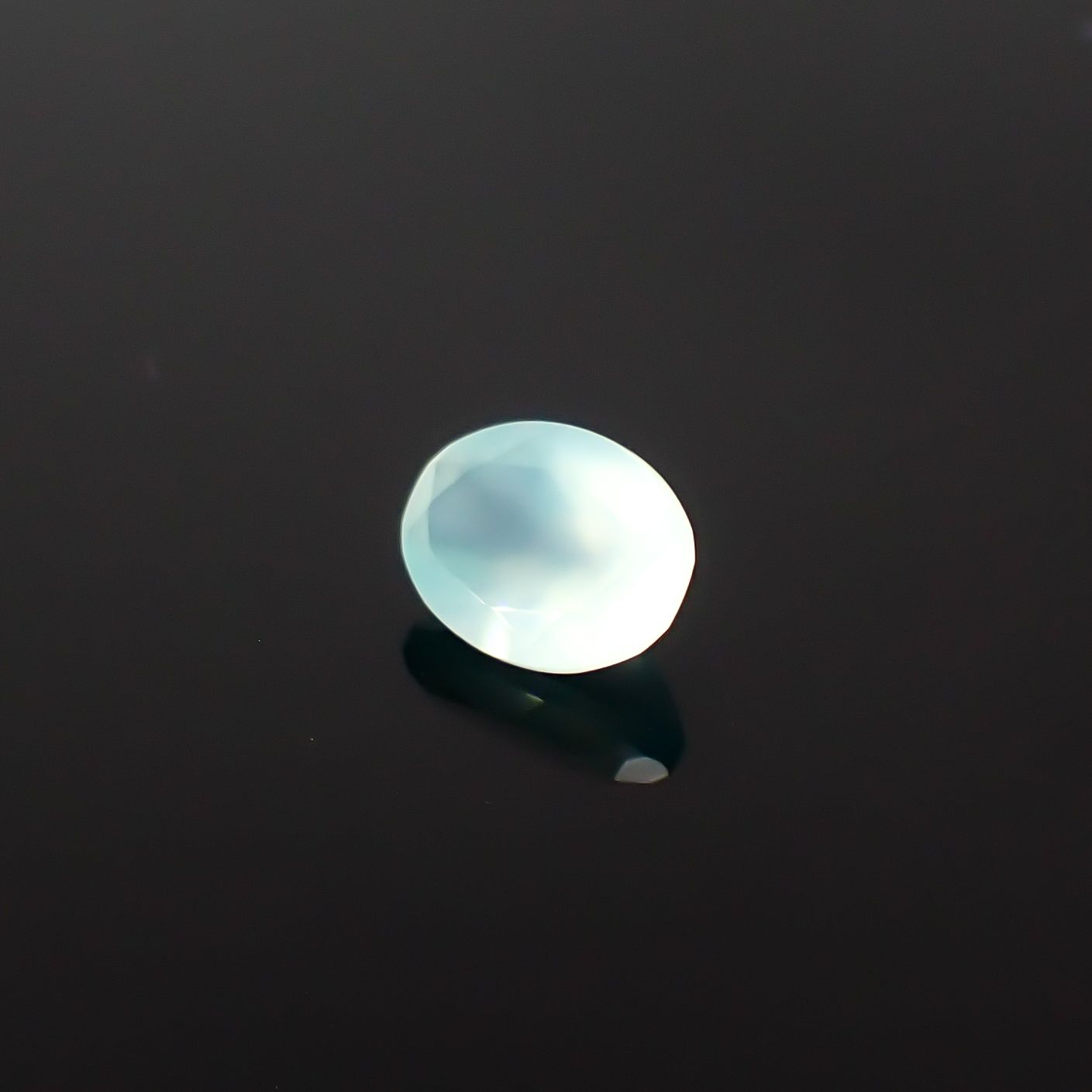 アクアプレーズ 南アフリカ産 1.74ct / 9x7mm前後 [260432016]