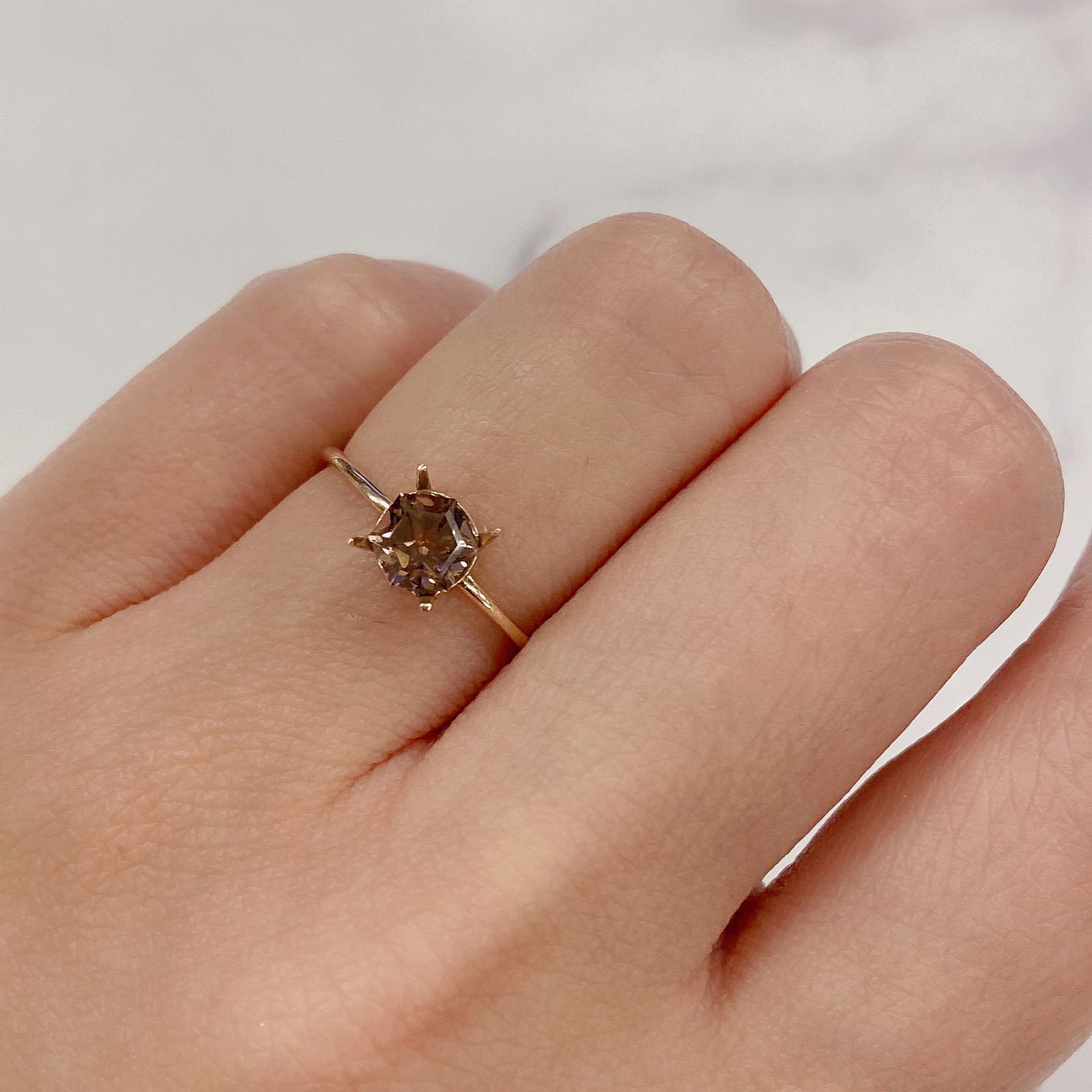 ◇ヘキサゴンカット◇シナモンカラートルマリンSA(宝石名トルマリン) ブラジル/アフリカ産 0.59ct 識別済[21019159]5.1×5.1mm前後
